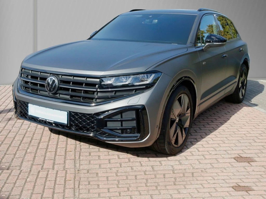 Volkswagen-Touareg-image-1