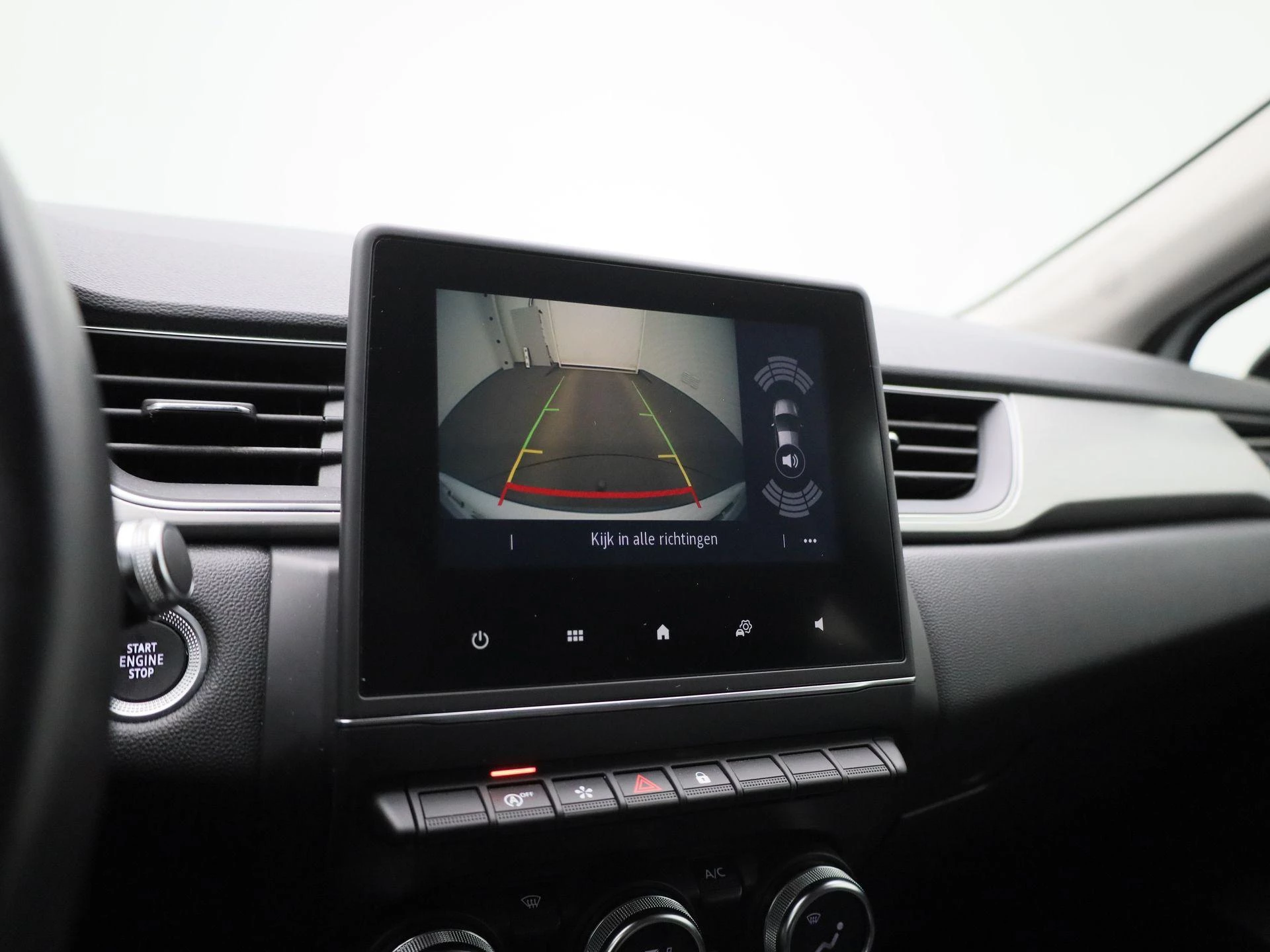 Renault-Captur-image-14