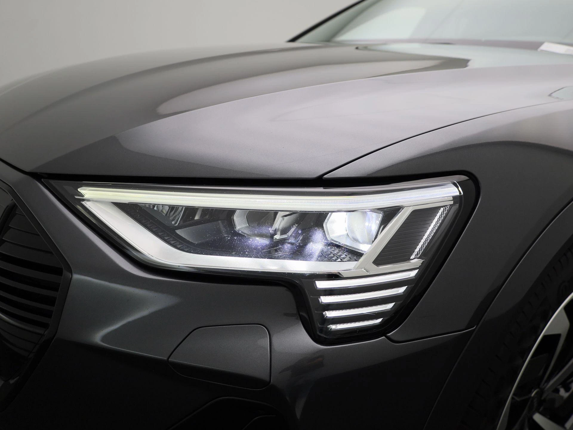 Audi-e-tron-image-14