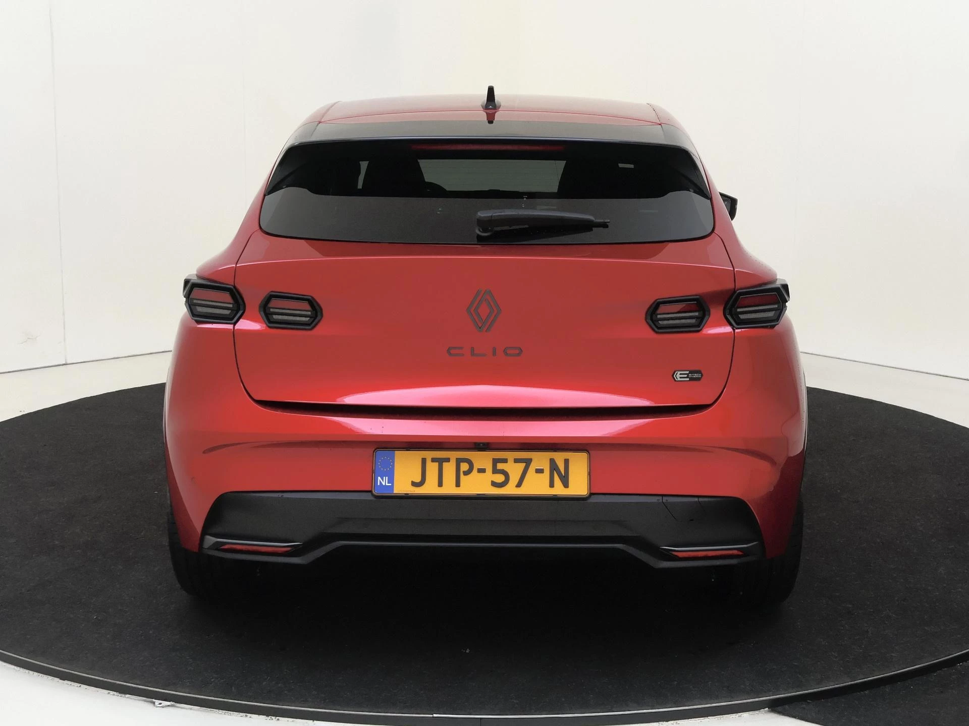 Renault-Clio-image-6