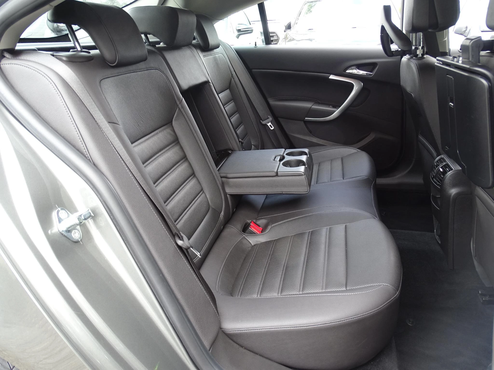 Opel-Insignia-image-15