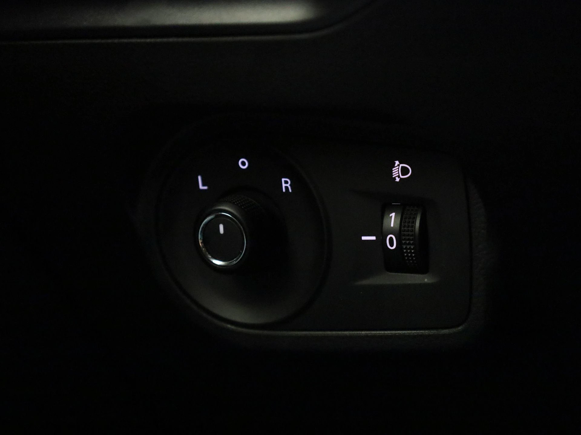 MG-MG4 EV-image-22
