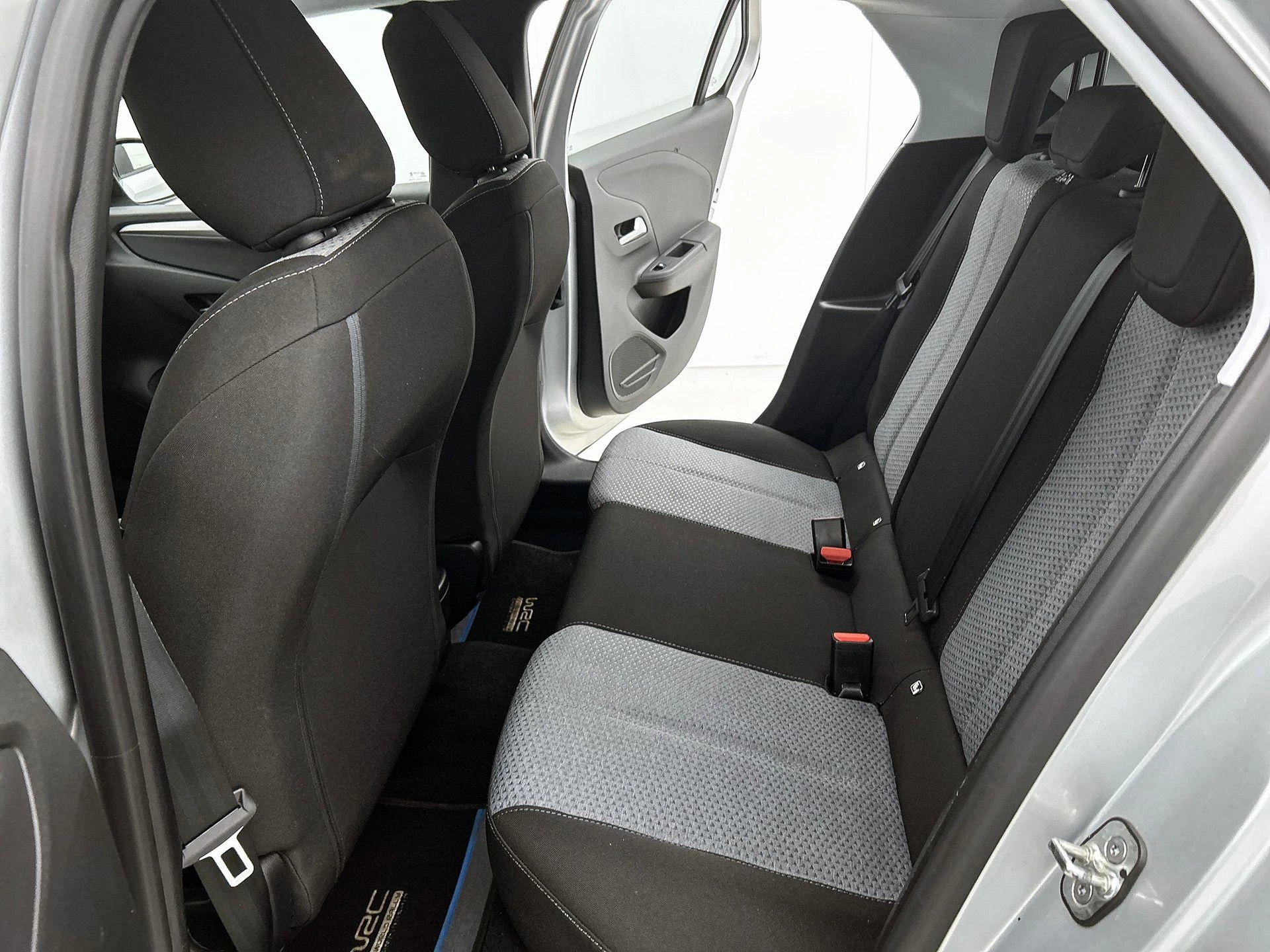 Opel-Corsa-image-25