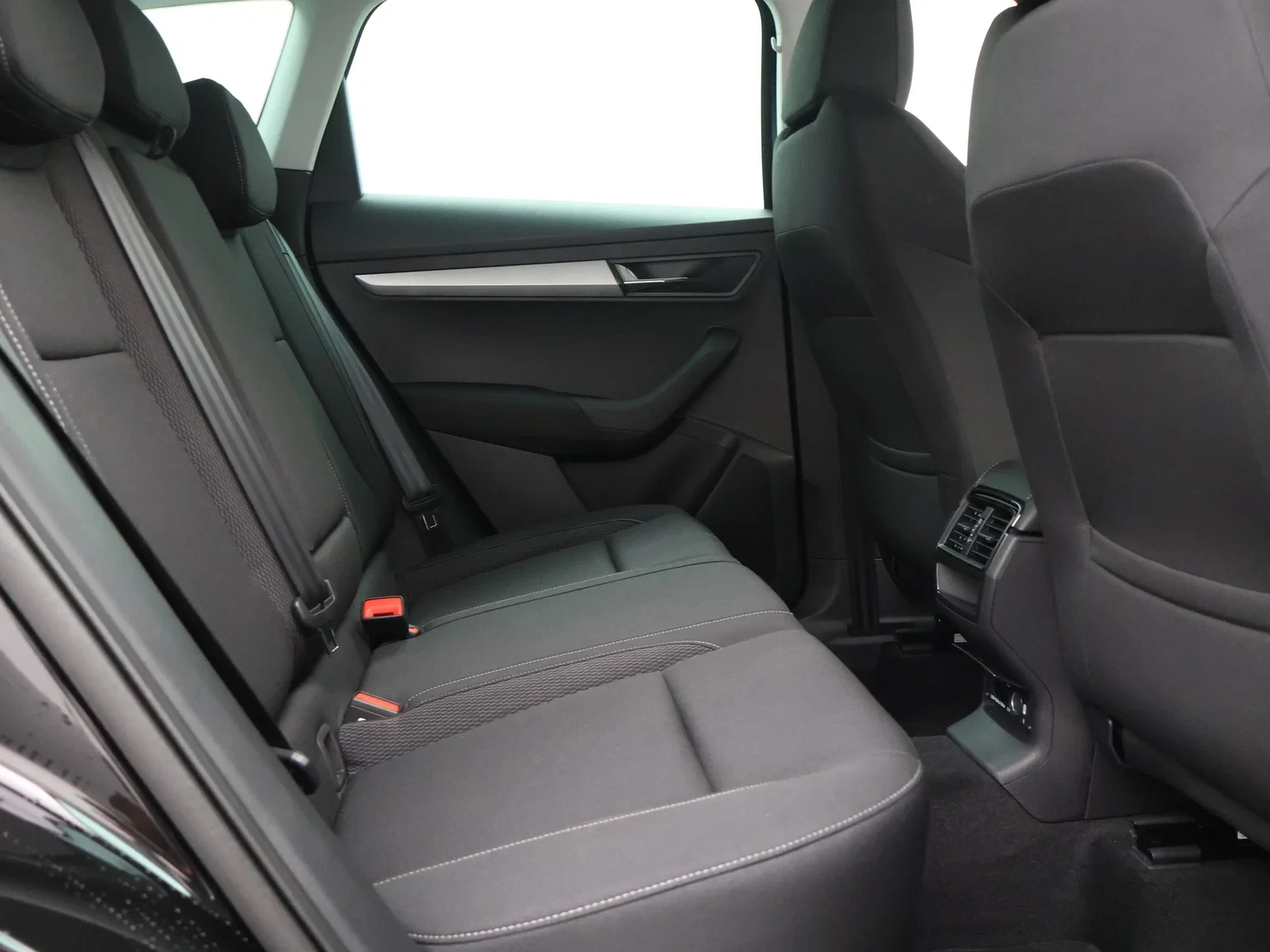 Škoda Karoq Karoq Family 1.5 TSI 110kW (150pk) DSG7 / DEMO