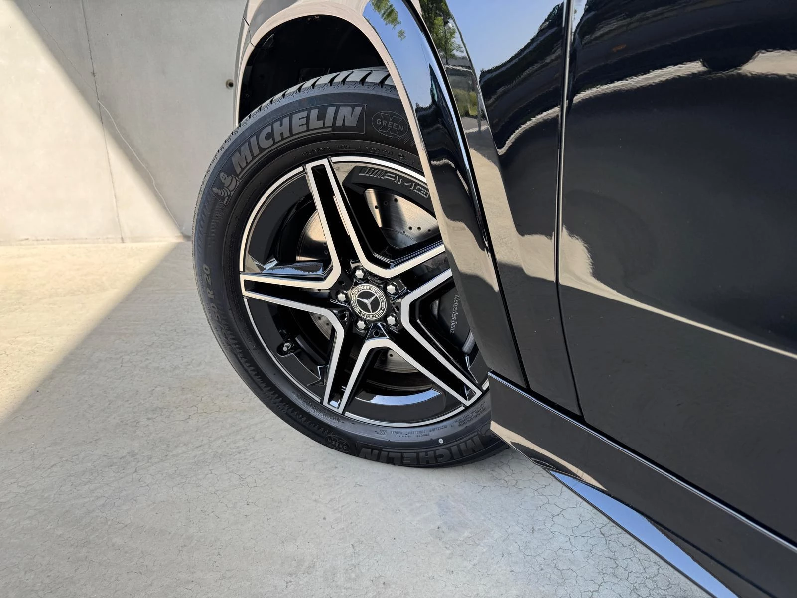 Mercedes-Benz-GLE-image-32