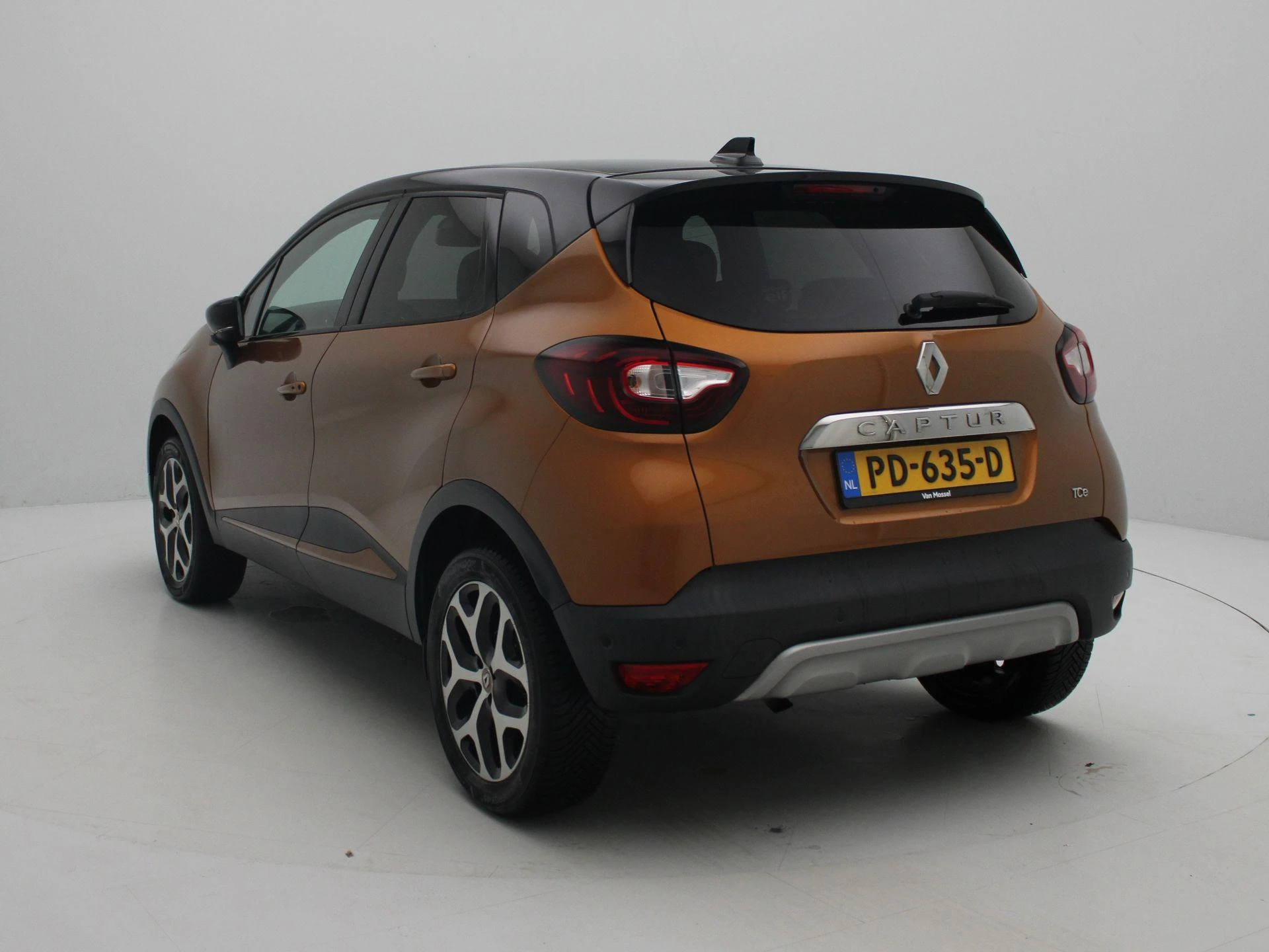 Renault-Captur-image-1