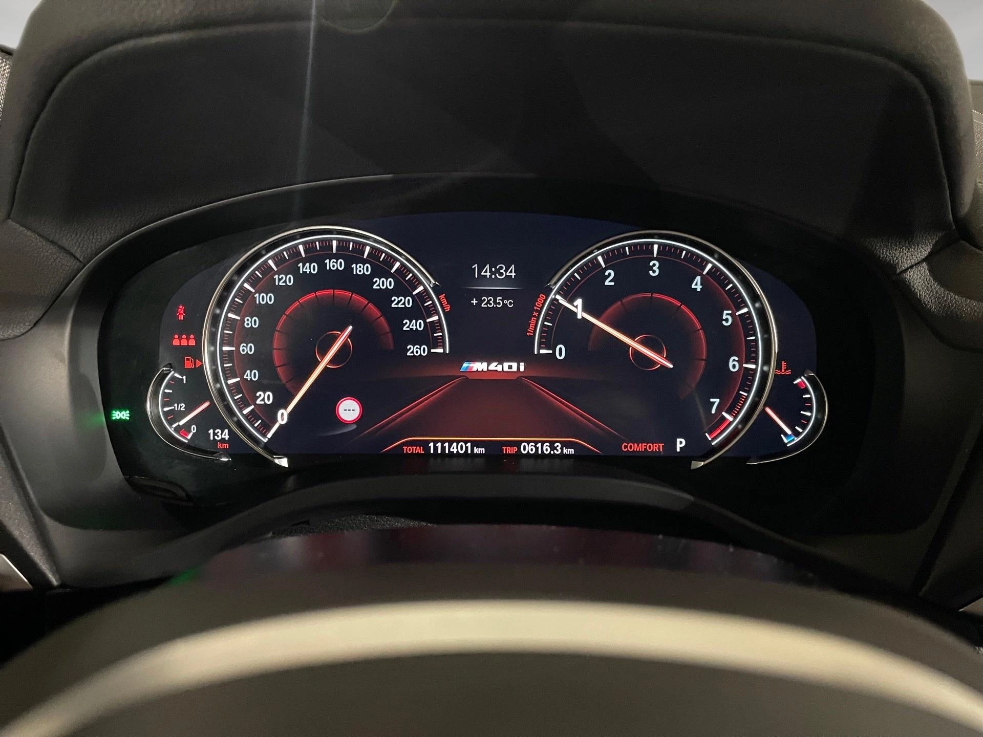 BMW X4 M40i