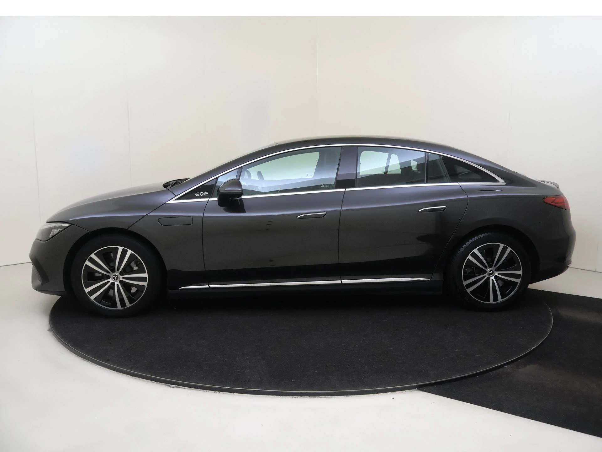 Mercedes-Benz EQE 300 Luxury Line 89 kWh