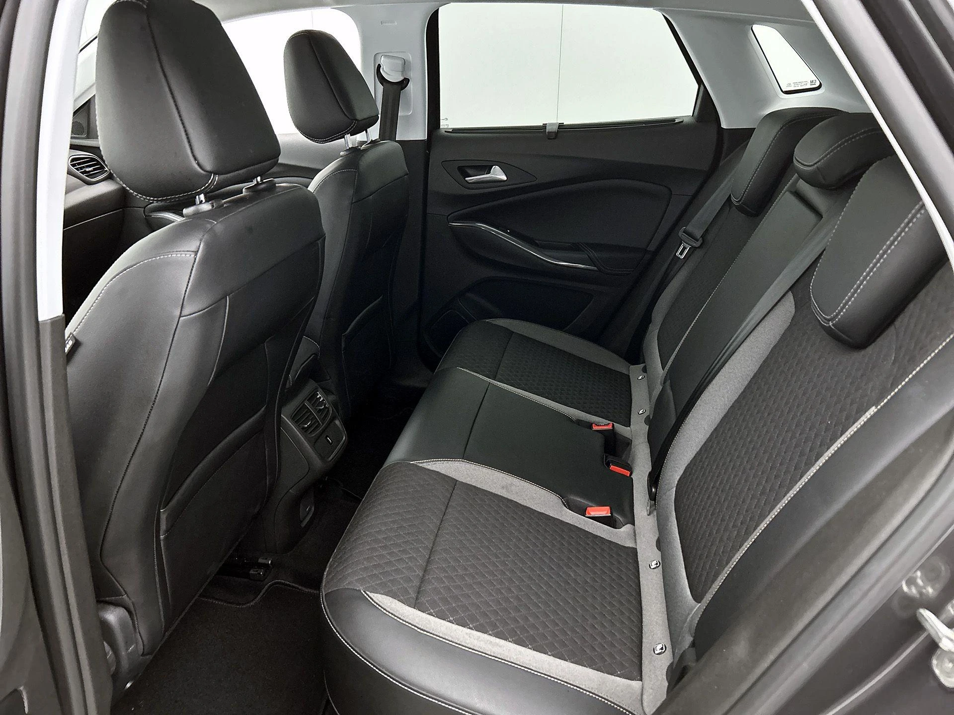 Opel-Grandland X-image-26