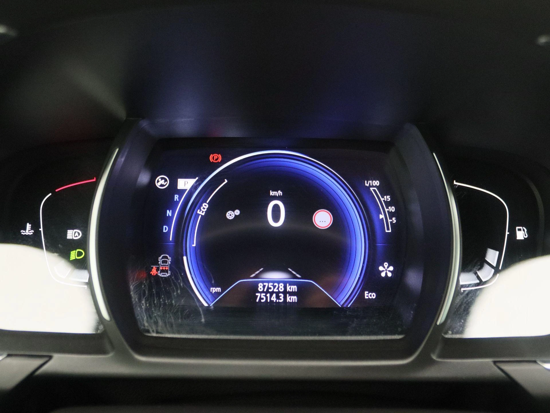 Renault-Scénic-image-7