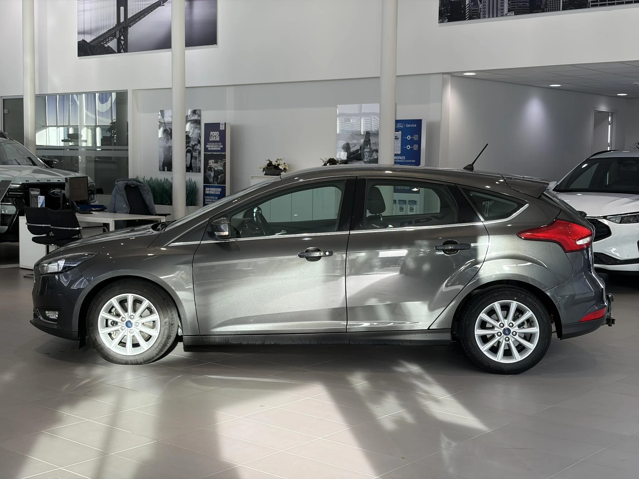 Ford-Focus-image-1
