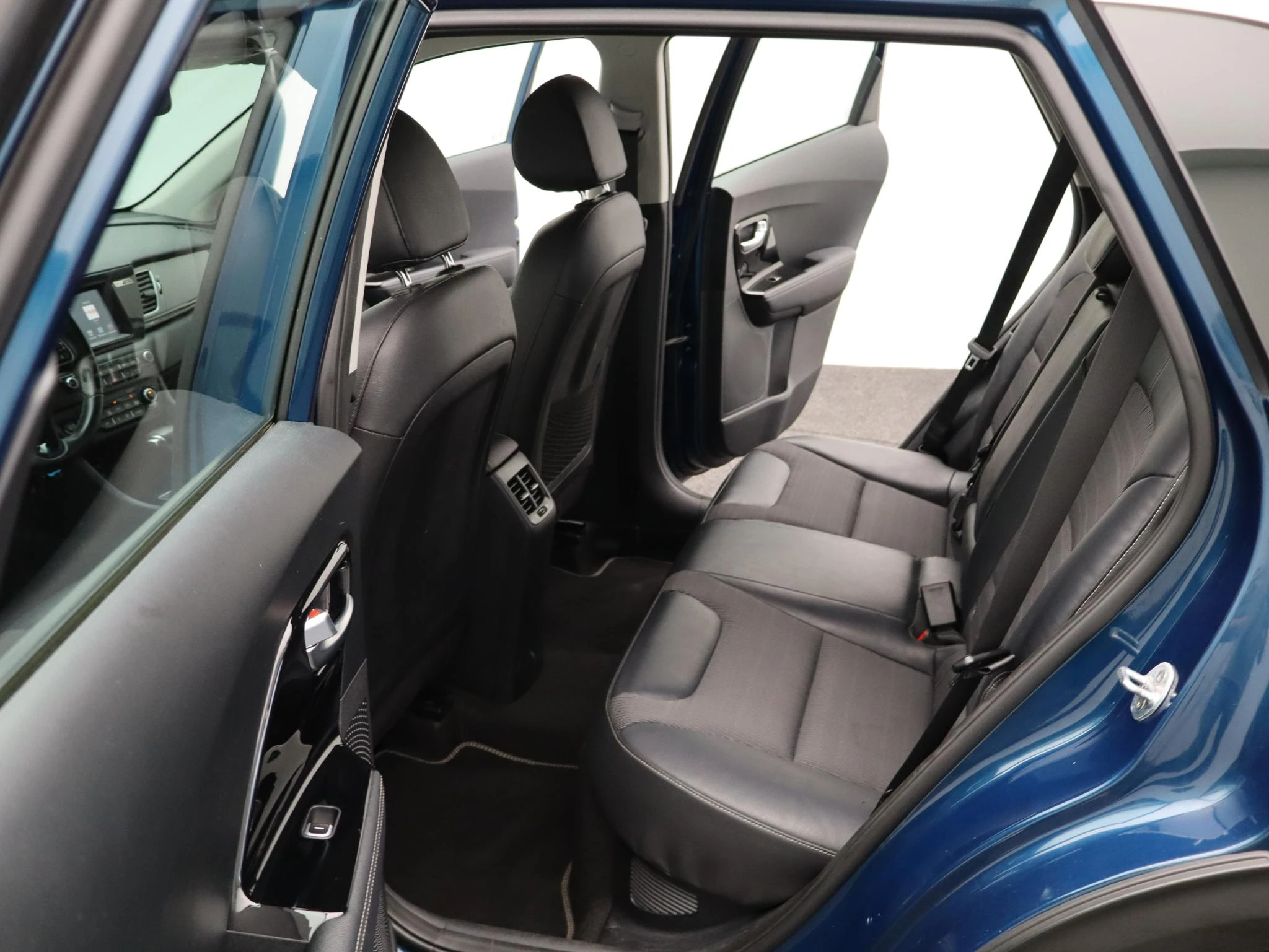 Kia-Niro-image-12