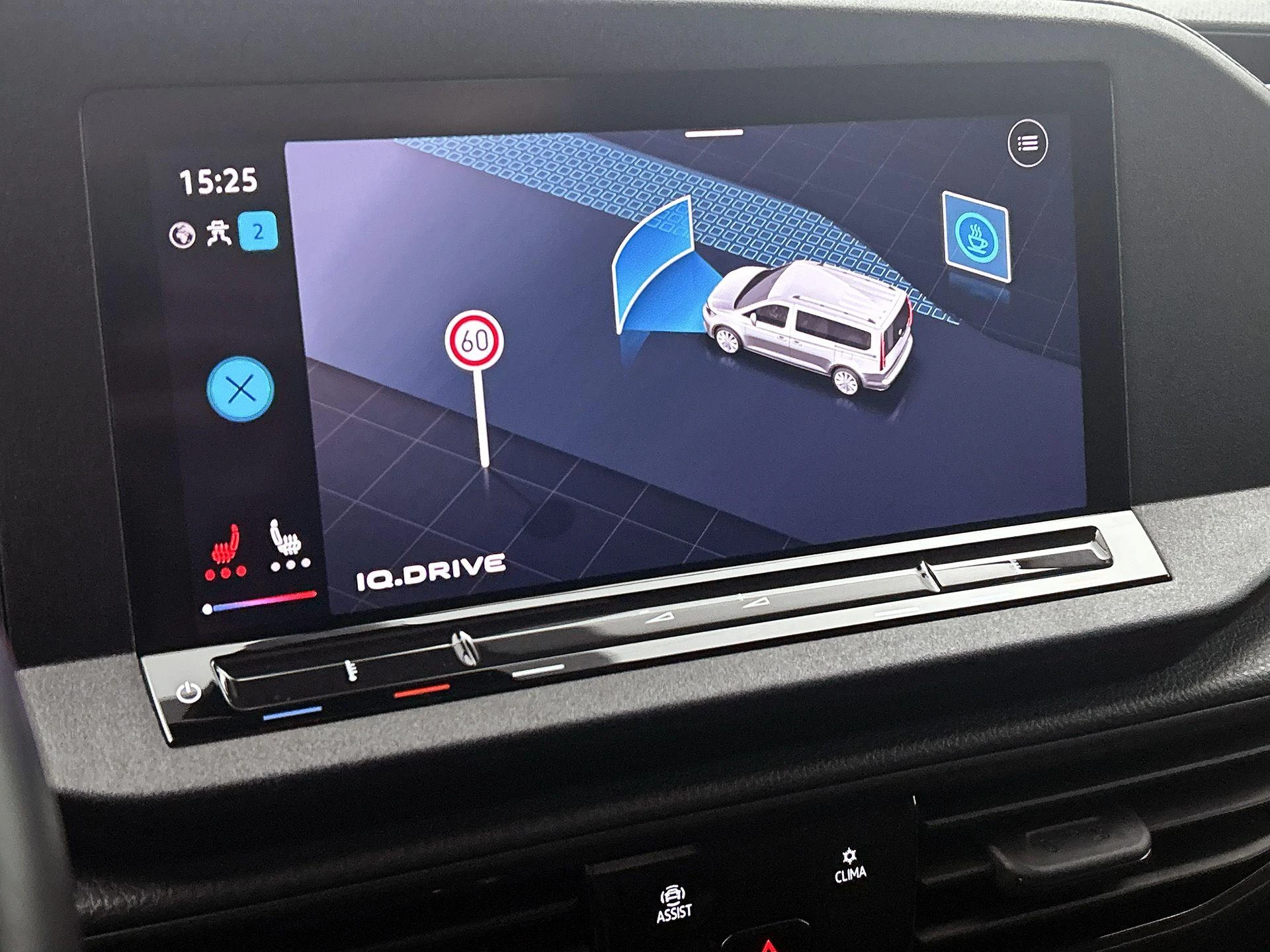Volkswagen-Caddy-image-9