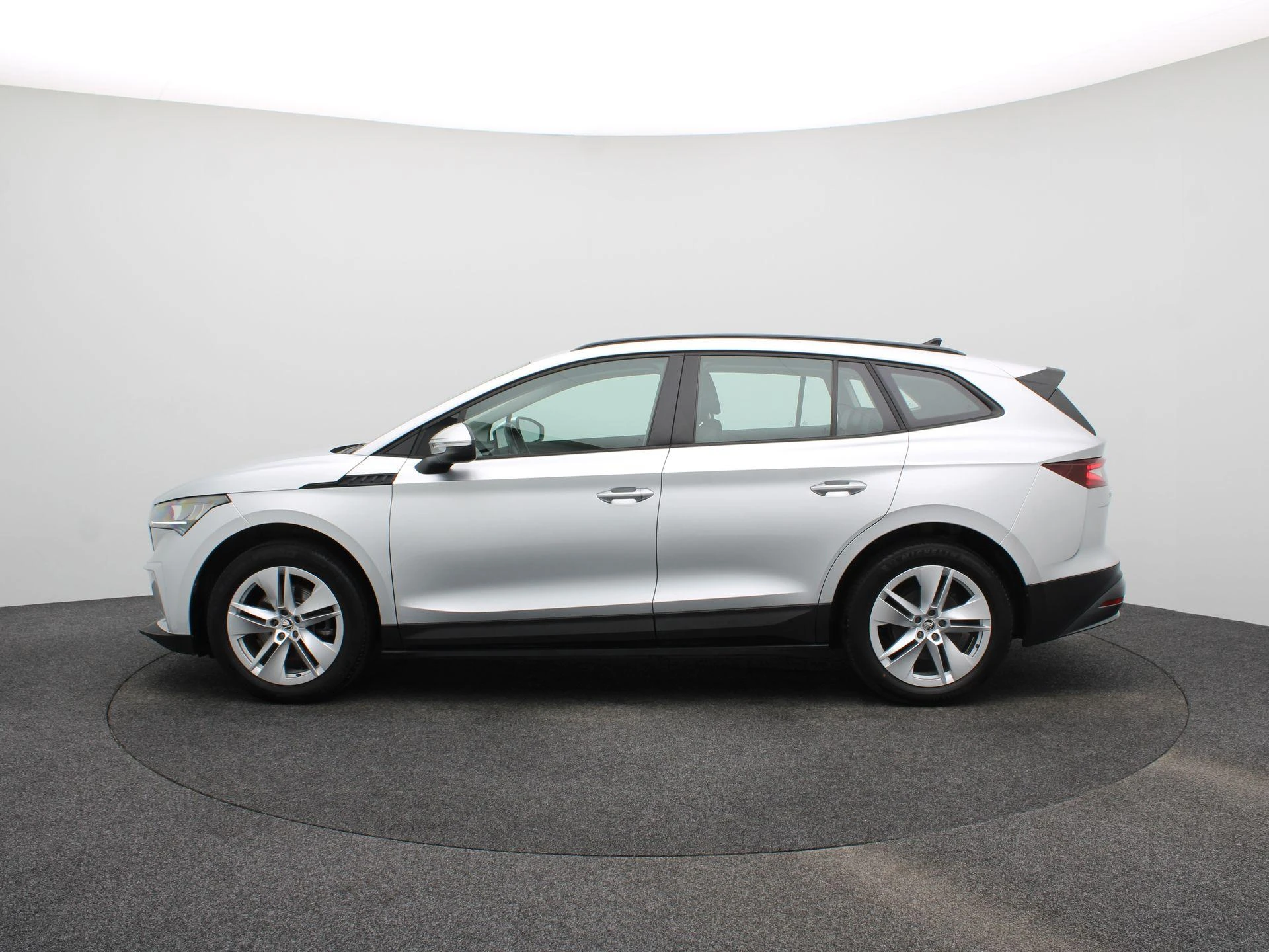 Škoda-Enyaq iV-image-3