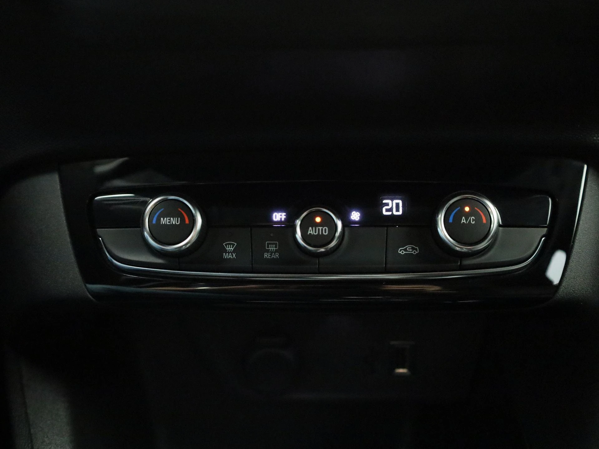 Opel-Corsa-e-image-16