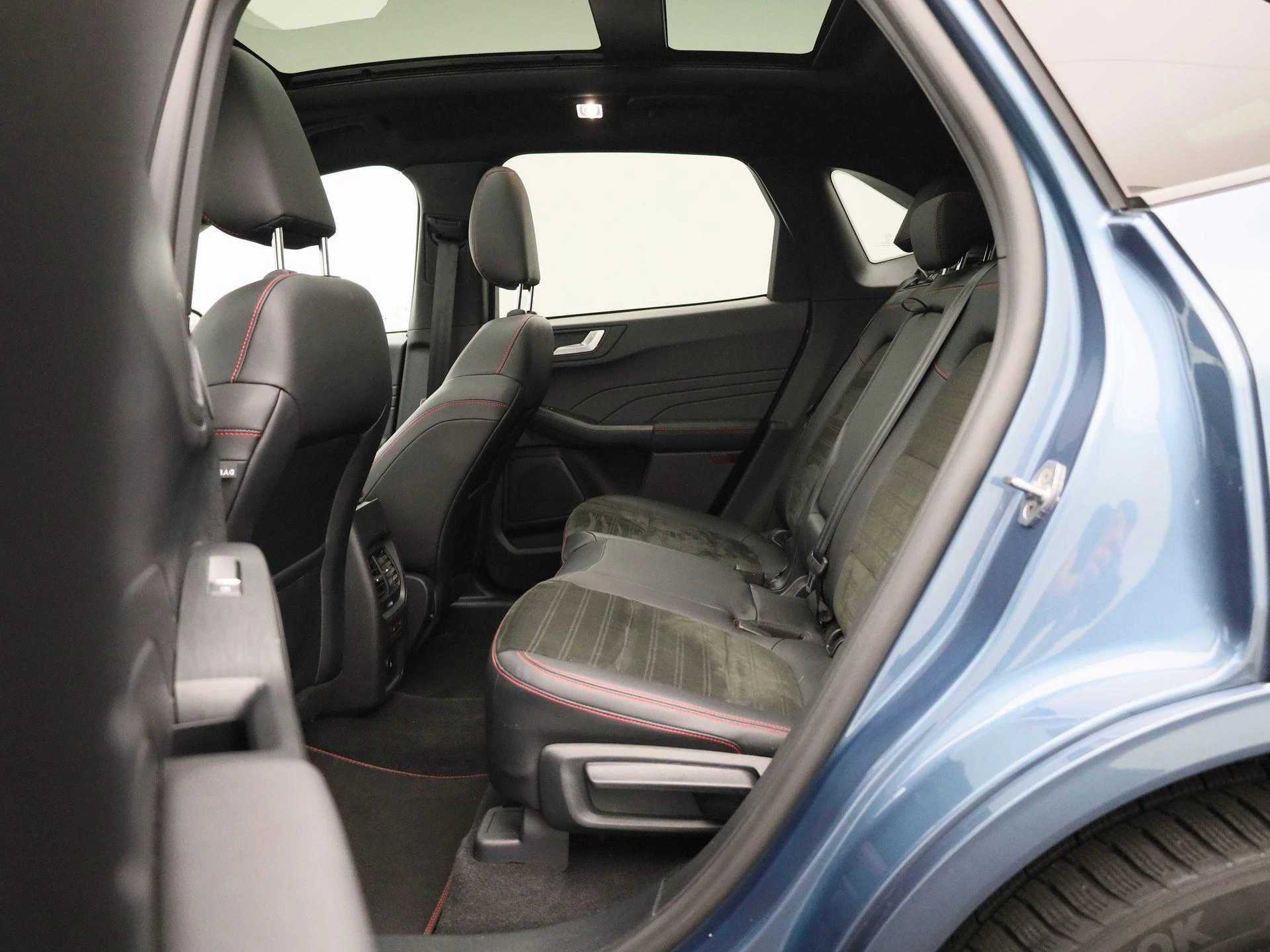 Ford Kuga - 12