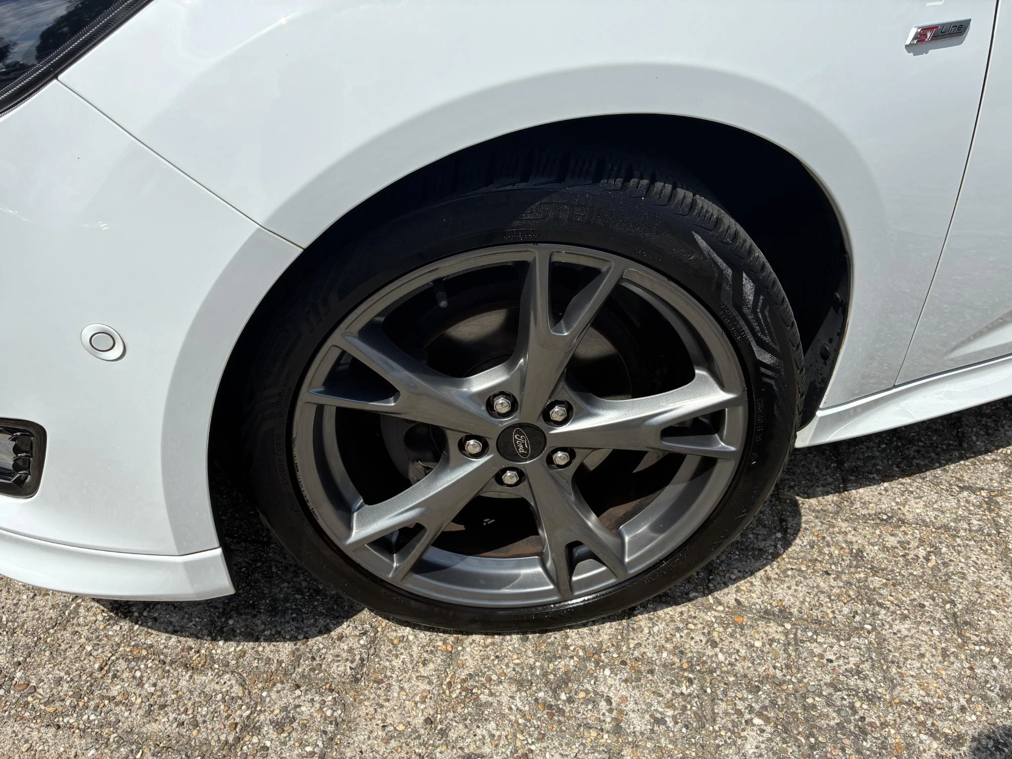 Ford Focus Wagon 1.0 ST-Line