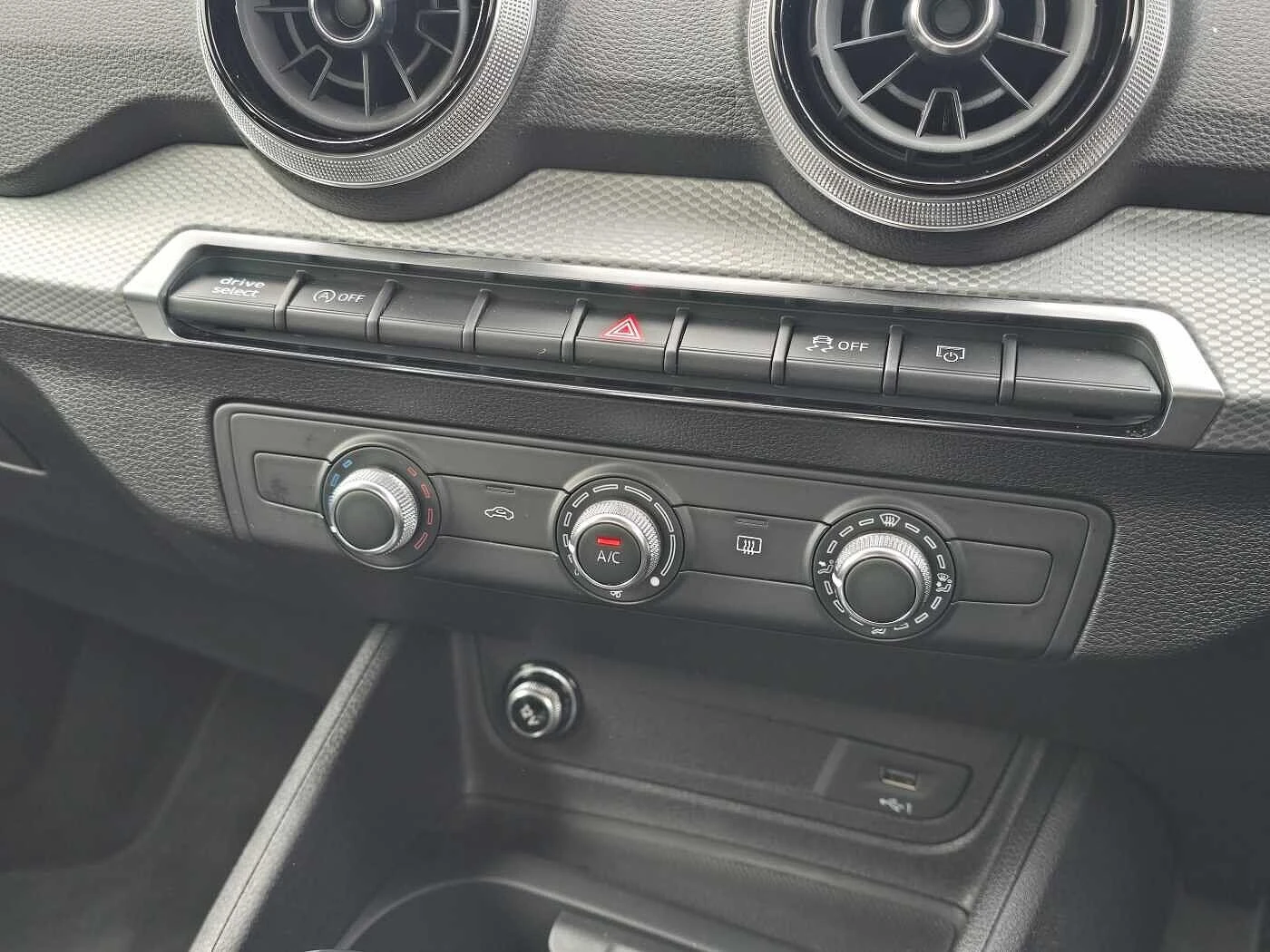 Audi-Q2-image-23