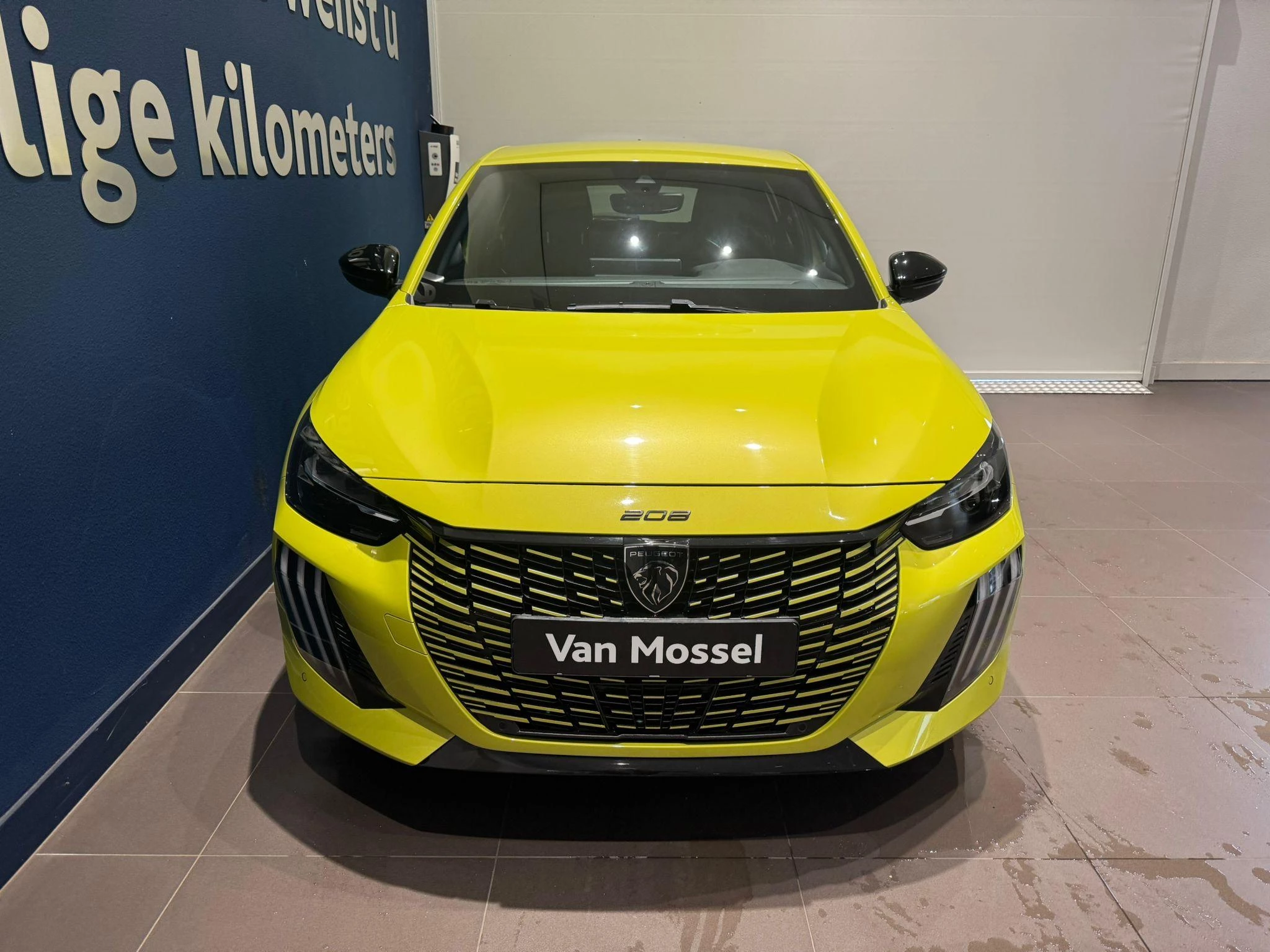 Peugeot-208-image-9