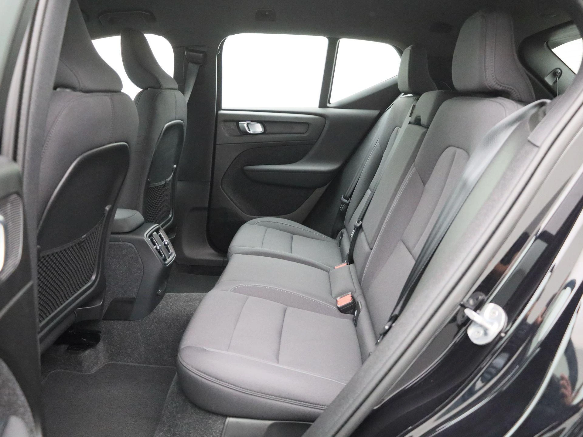 Volvo-XC40-image-10