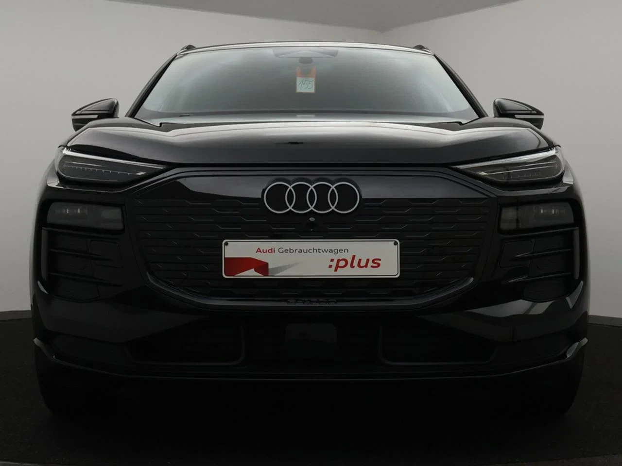 Audi-Q6 e-tron-image-3