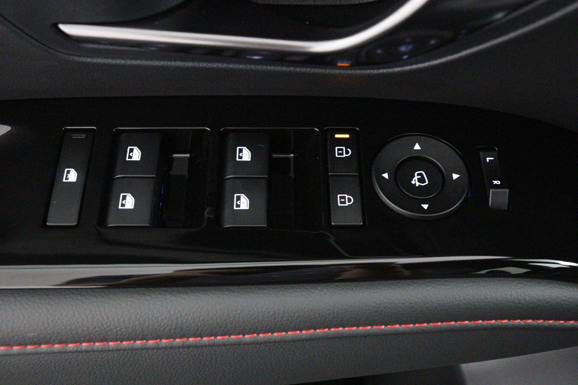 Hyundai Tucson 1.6 T-GDI PHEV N Line Business
