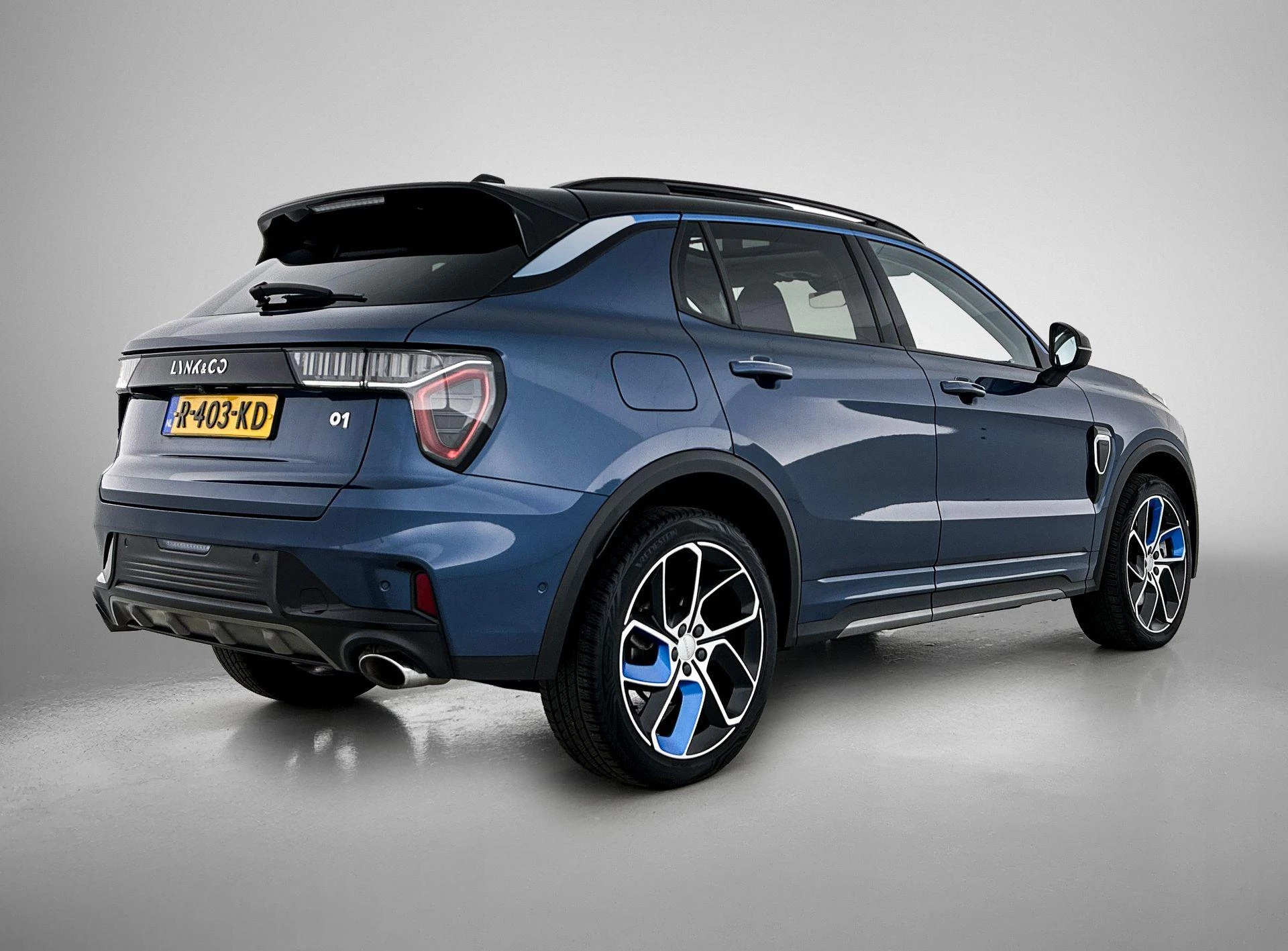 Lynk & Co-01-image-6