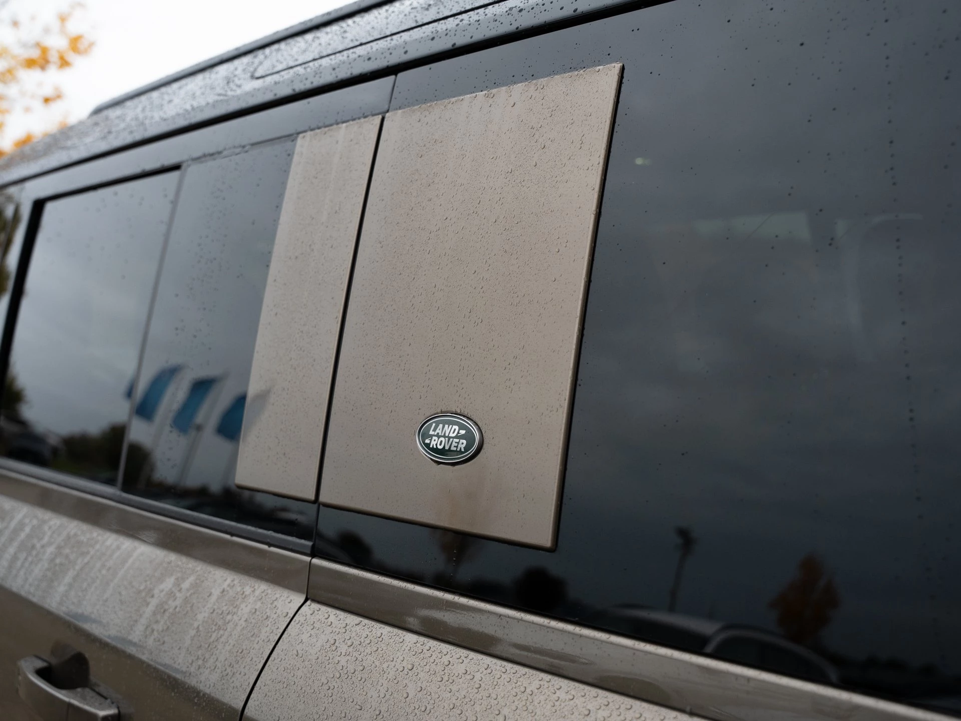 Land Rover-Defender-image-22