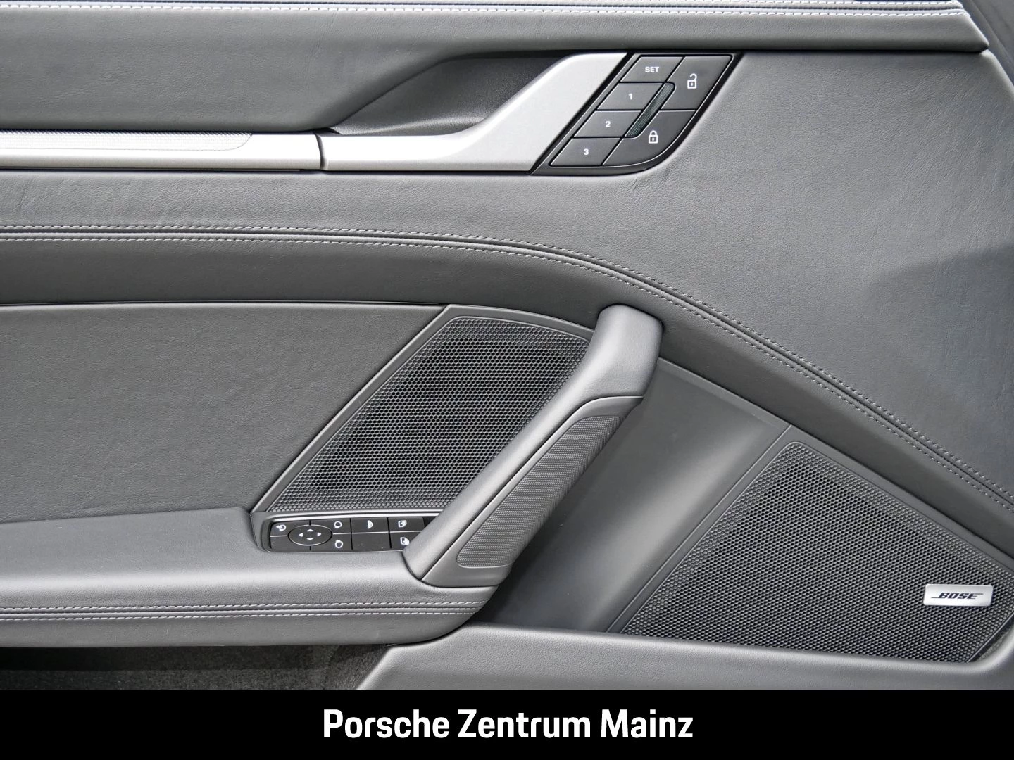 Porsche 911 992 Carrera 4S Cabriolet 18- Wege SAGA Sitzb carrera