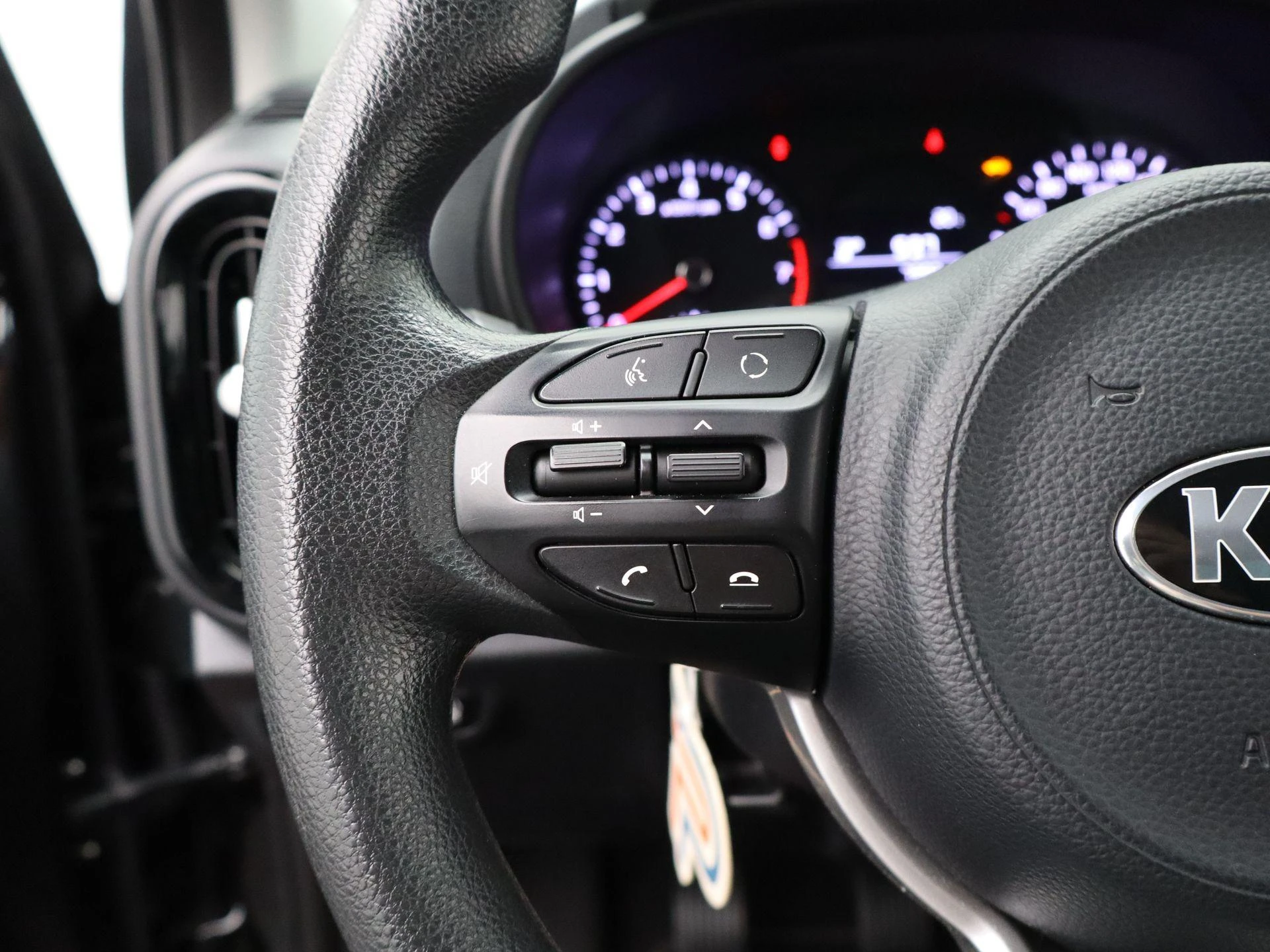 Kia-Picanto-image-17