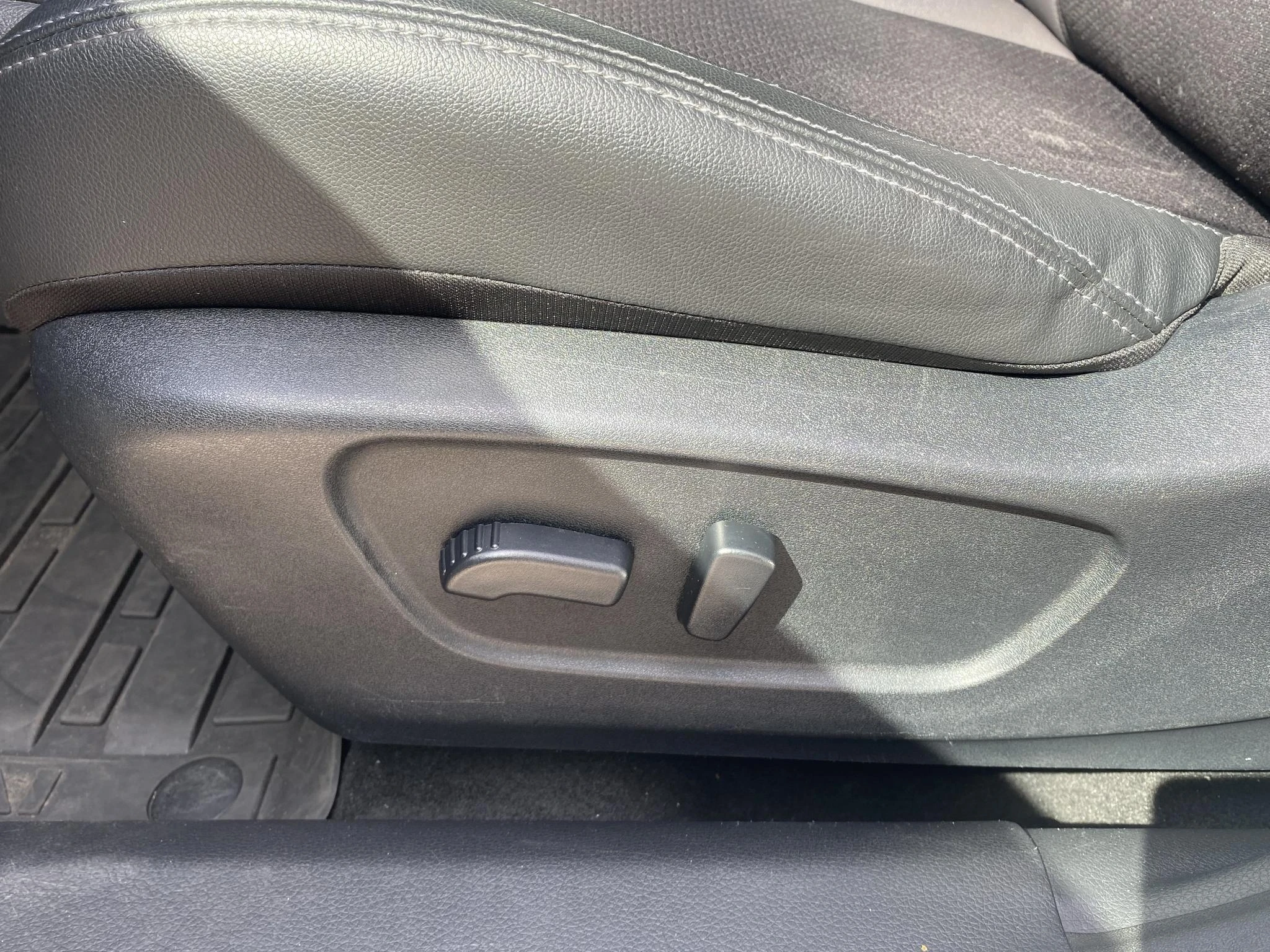 Nissan-QASHQAI-image-4