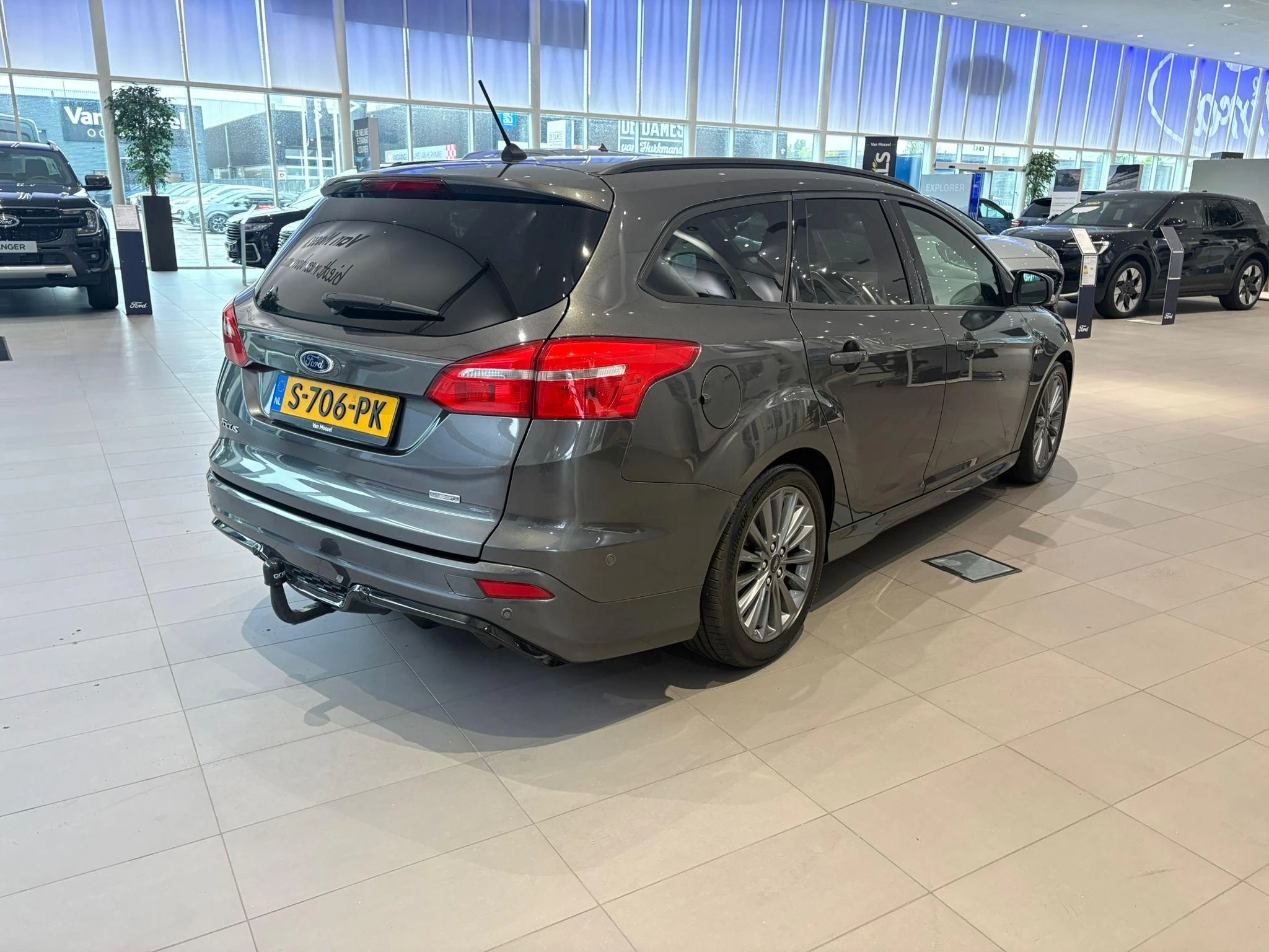 Ford-Focus-image-4