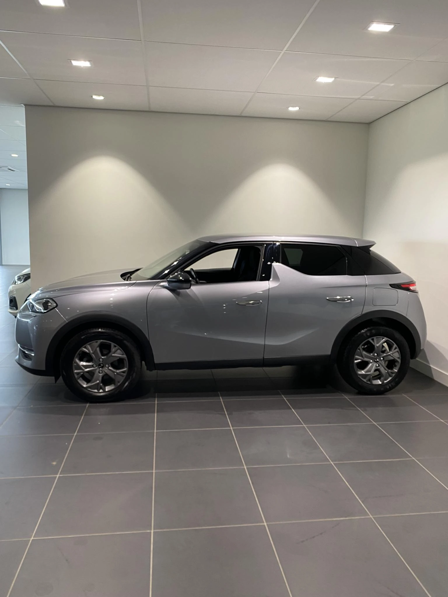 DS DS 3 Crossback 130PK Bastille