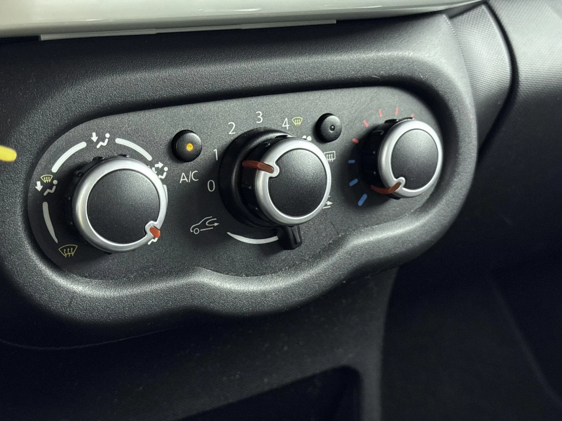 Renault-Twingo-image-20