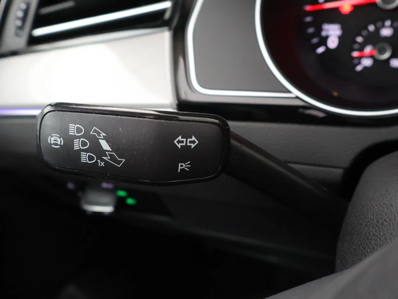 Volkswagen-Passat-image-26