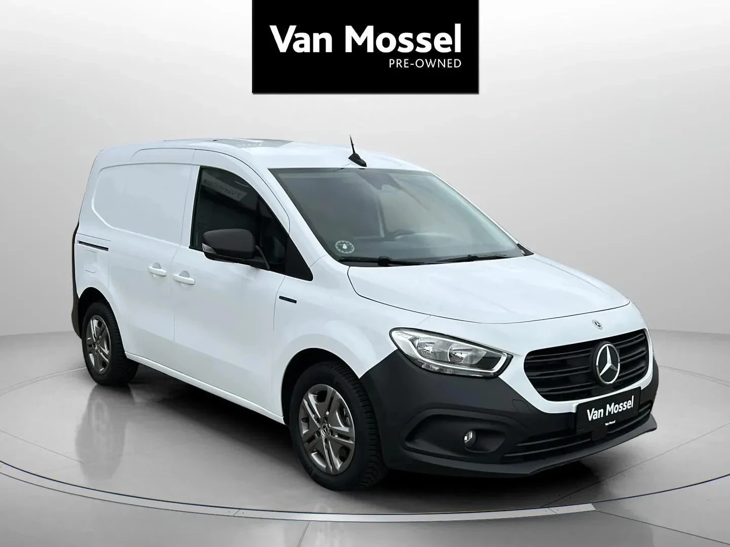 Mercedes-Benz-eCitan-image-5