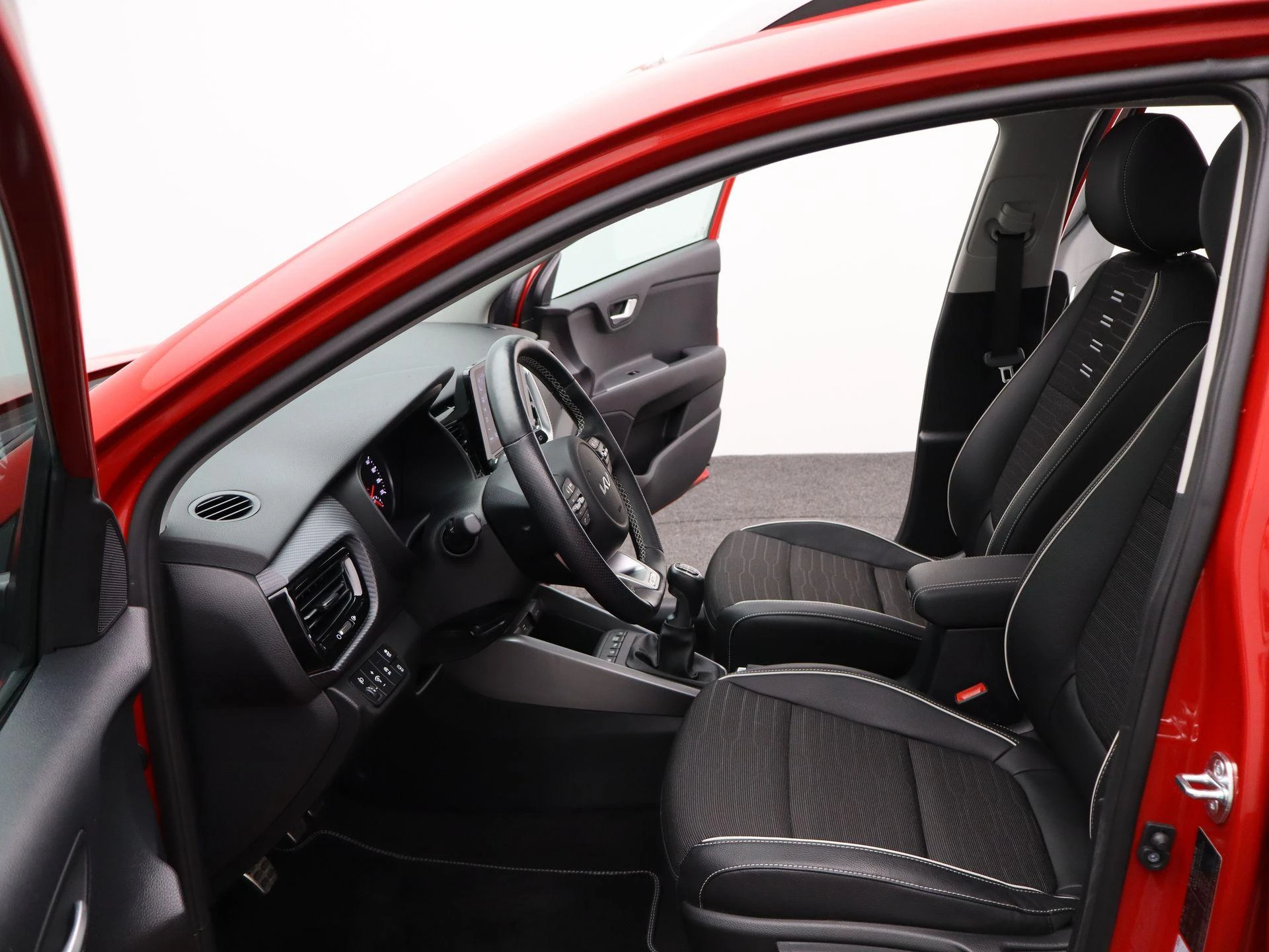 Kia-Stonic-image-5