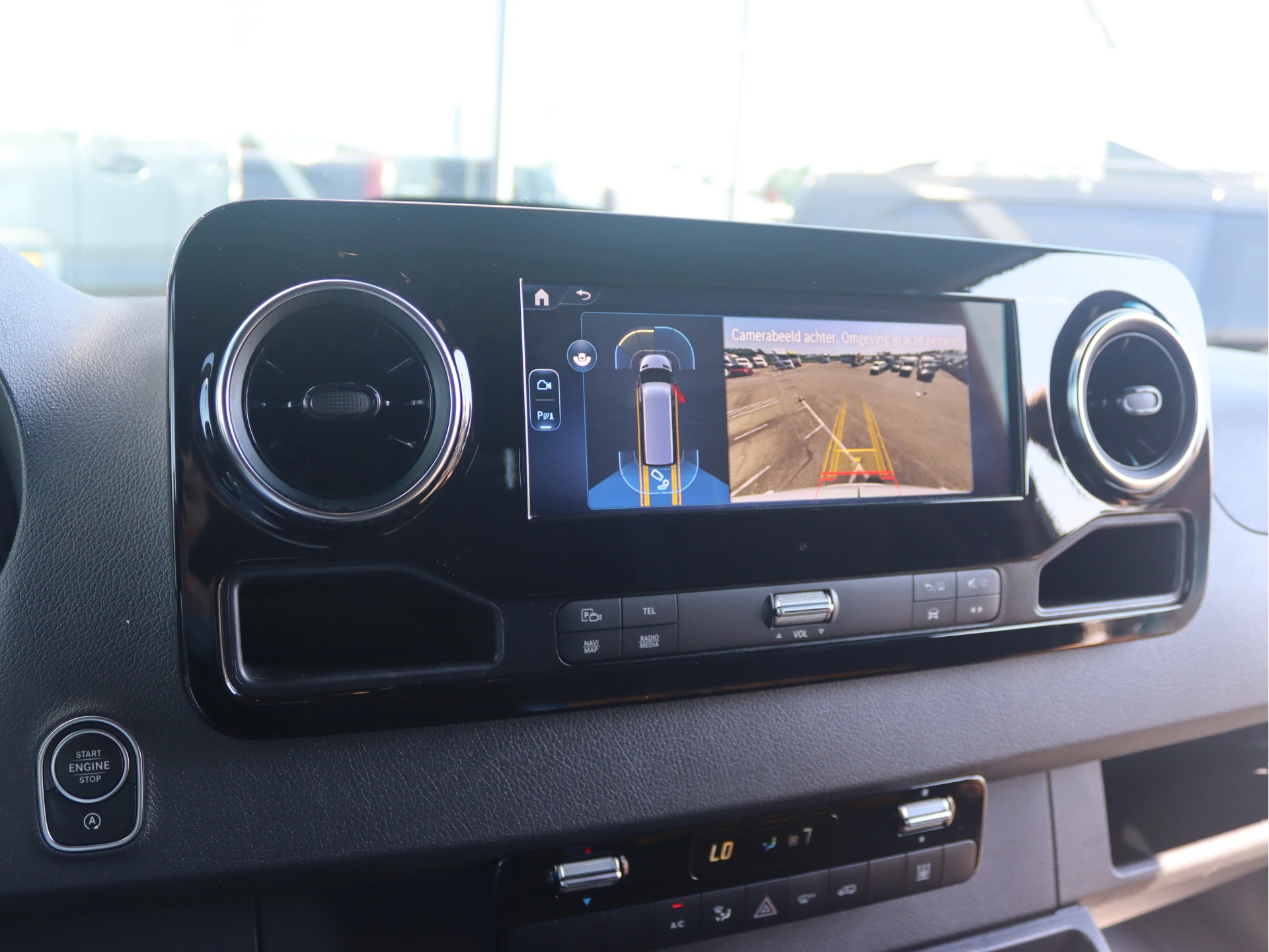 Mercedes-Benz-Sprinter-image-10