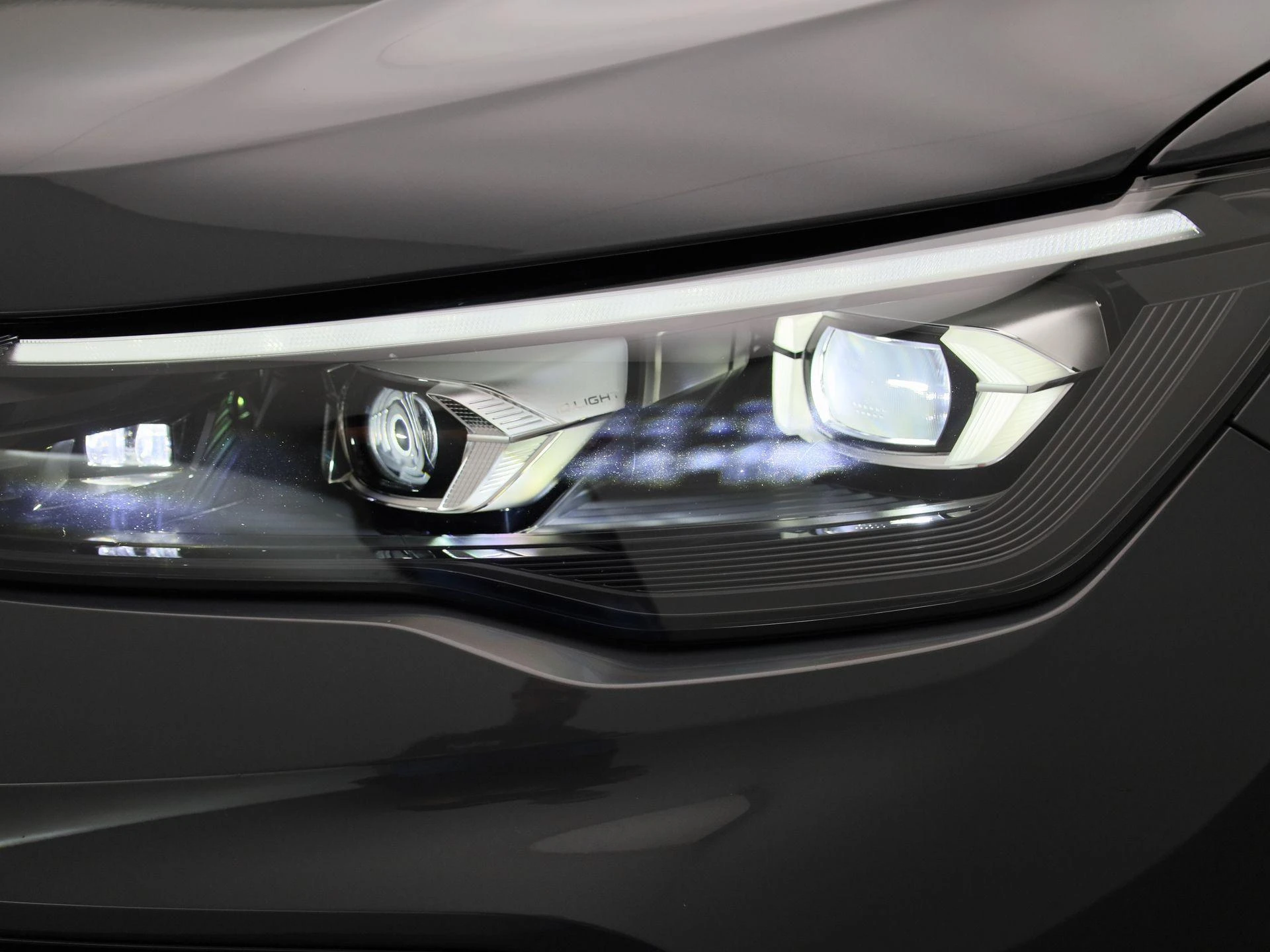 Volkswagen Tiguan 1.5 eHybrid R-Line Edition 204 PK|