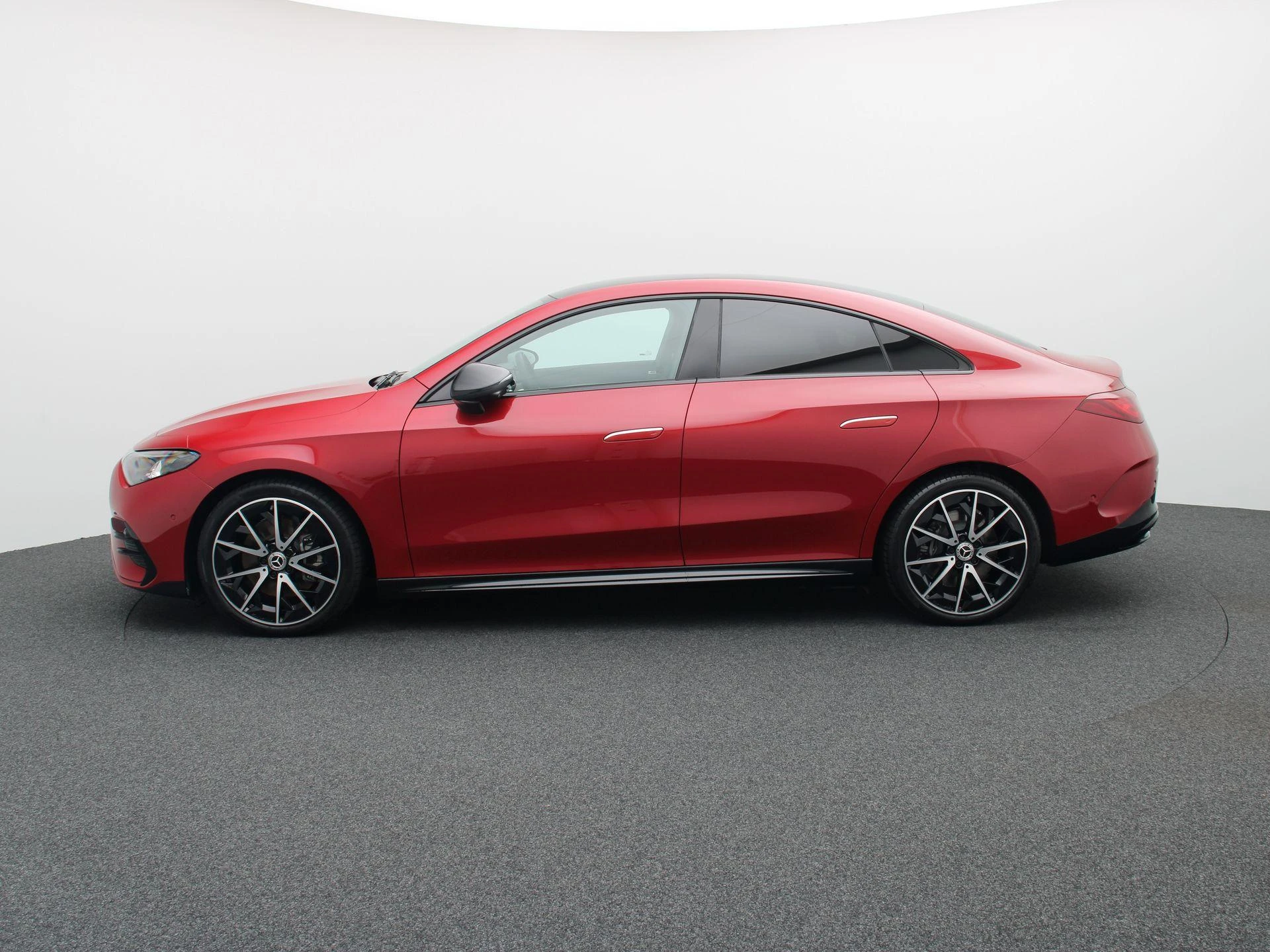 Mercedes-Benz-CLA-image-3