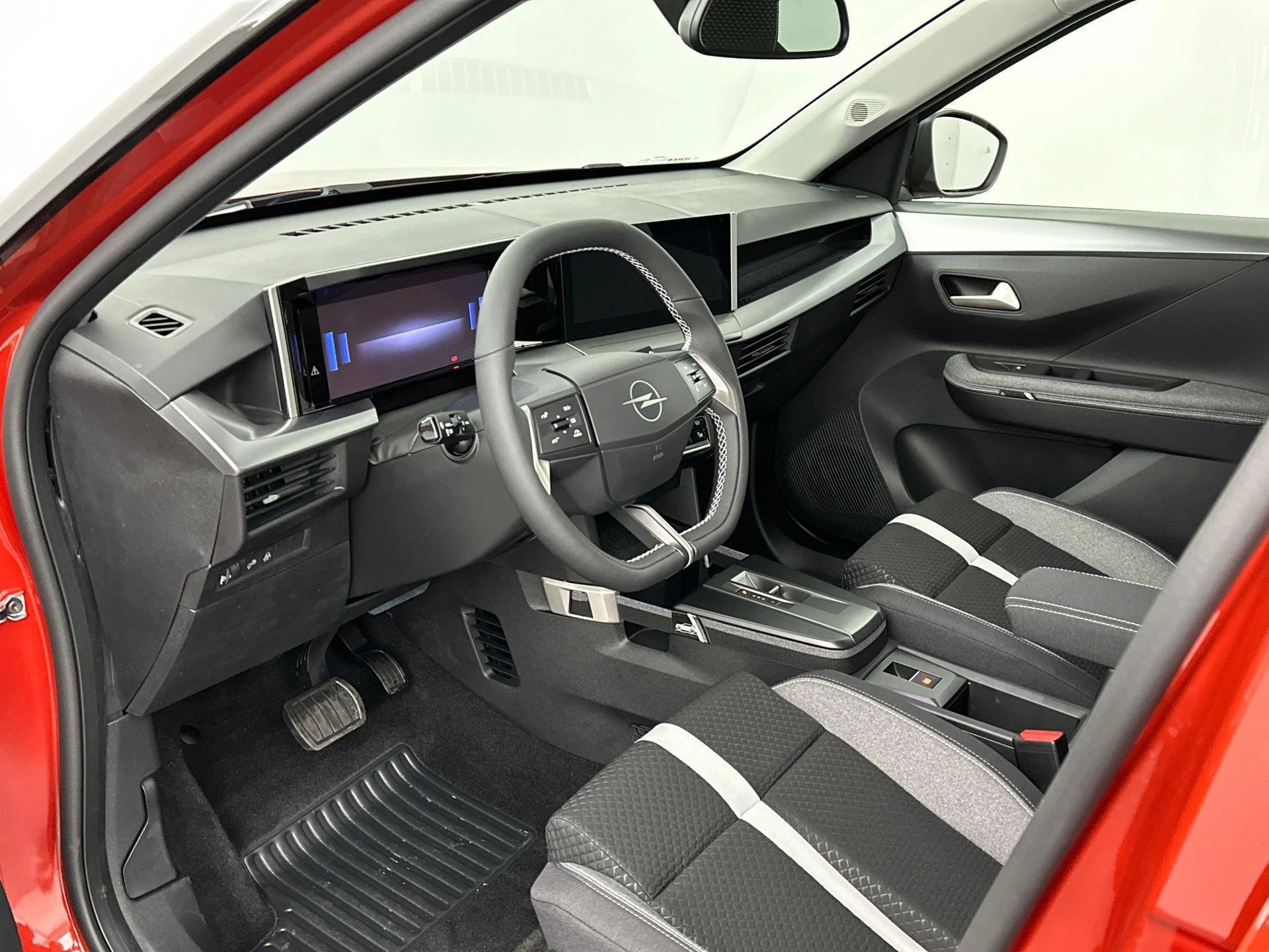 Opel-Frontera-image-17