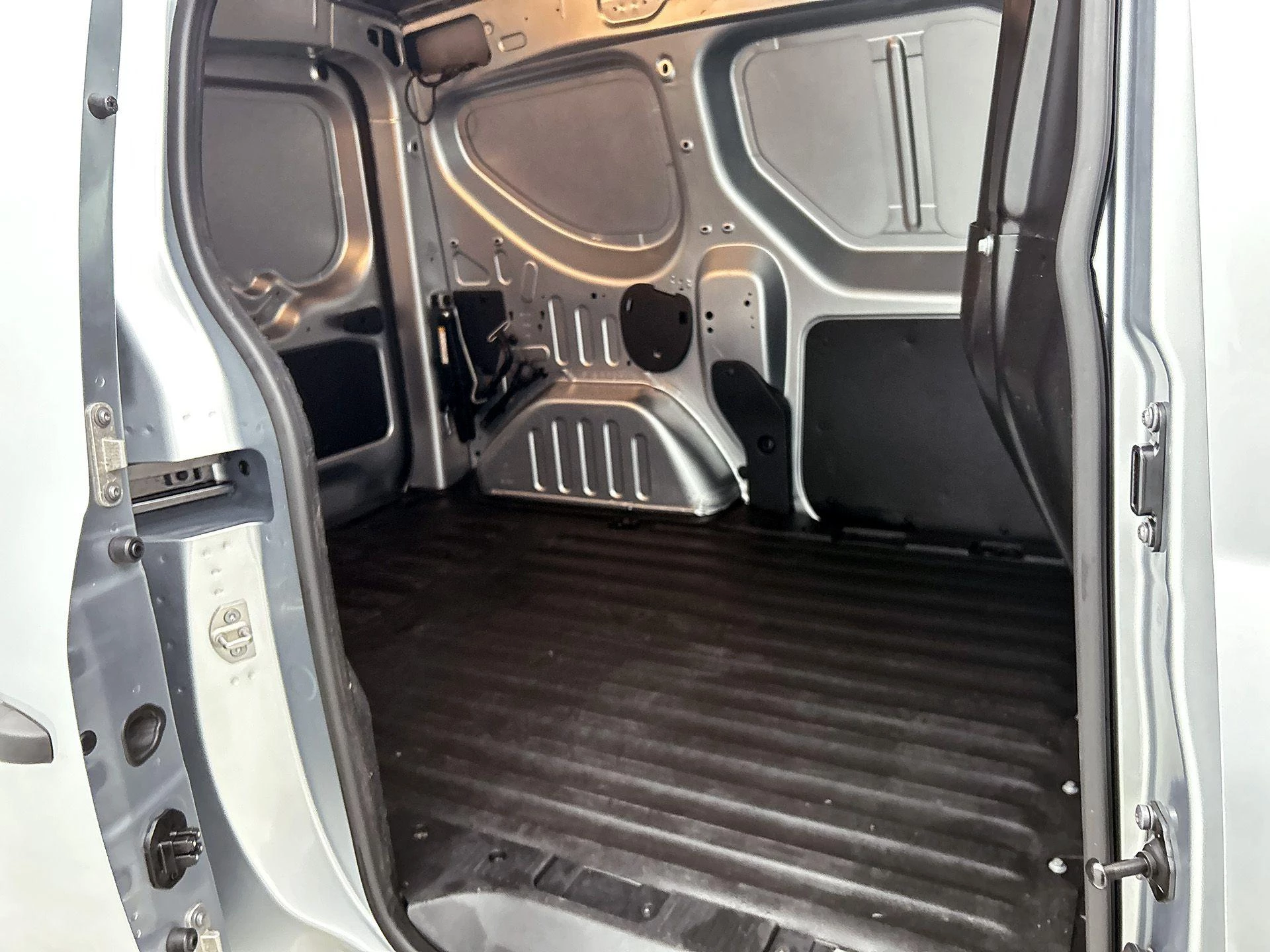 Renault-Express-image-25