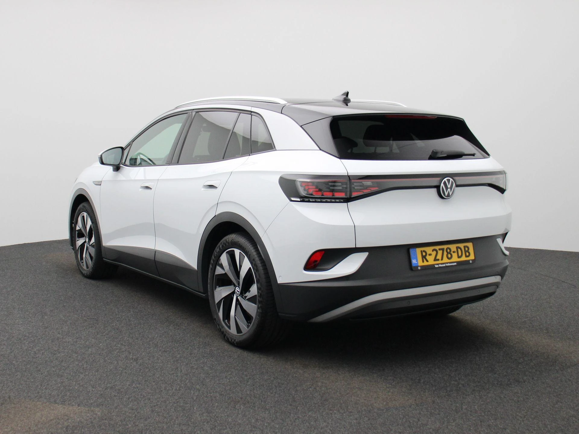 Volkswagen-ID.4-image-1
