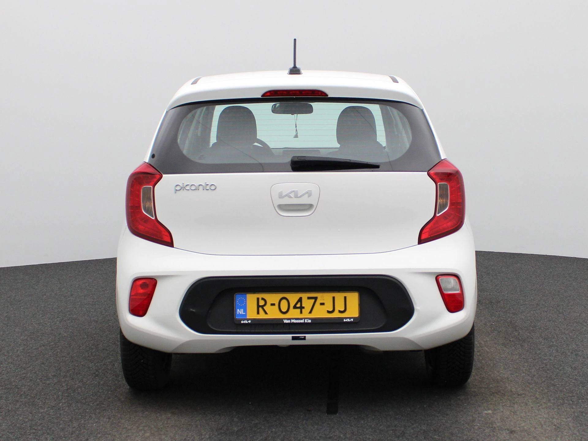 Kia-Picanto-image-6