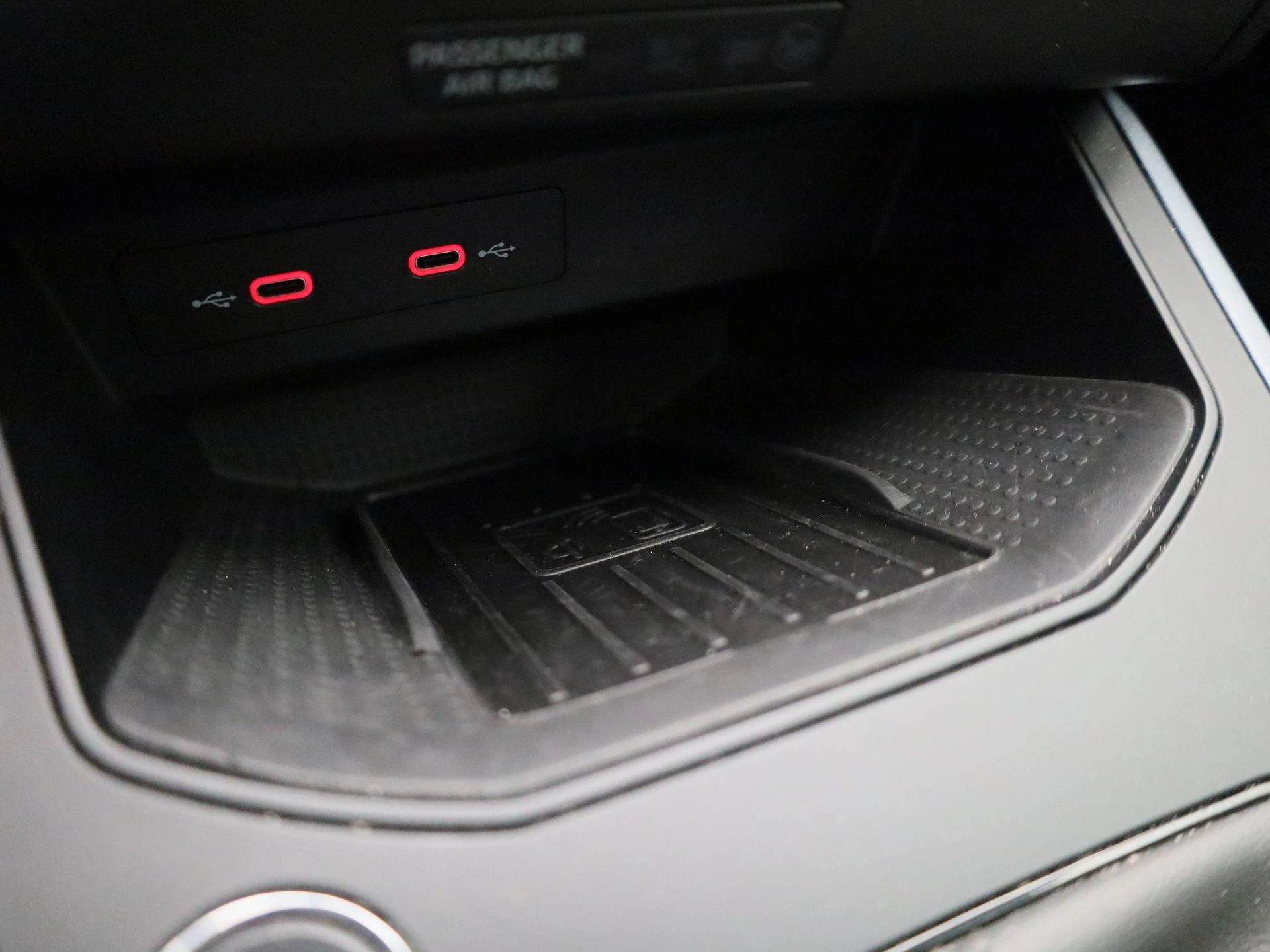 SEAT-Arona-image-22