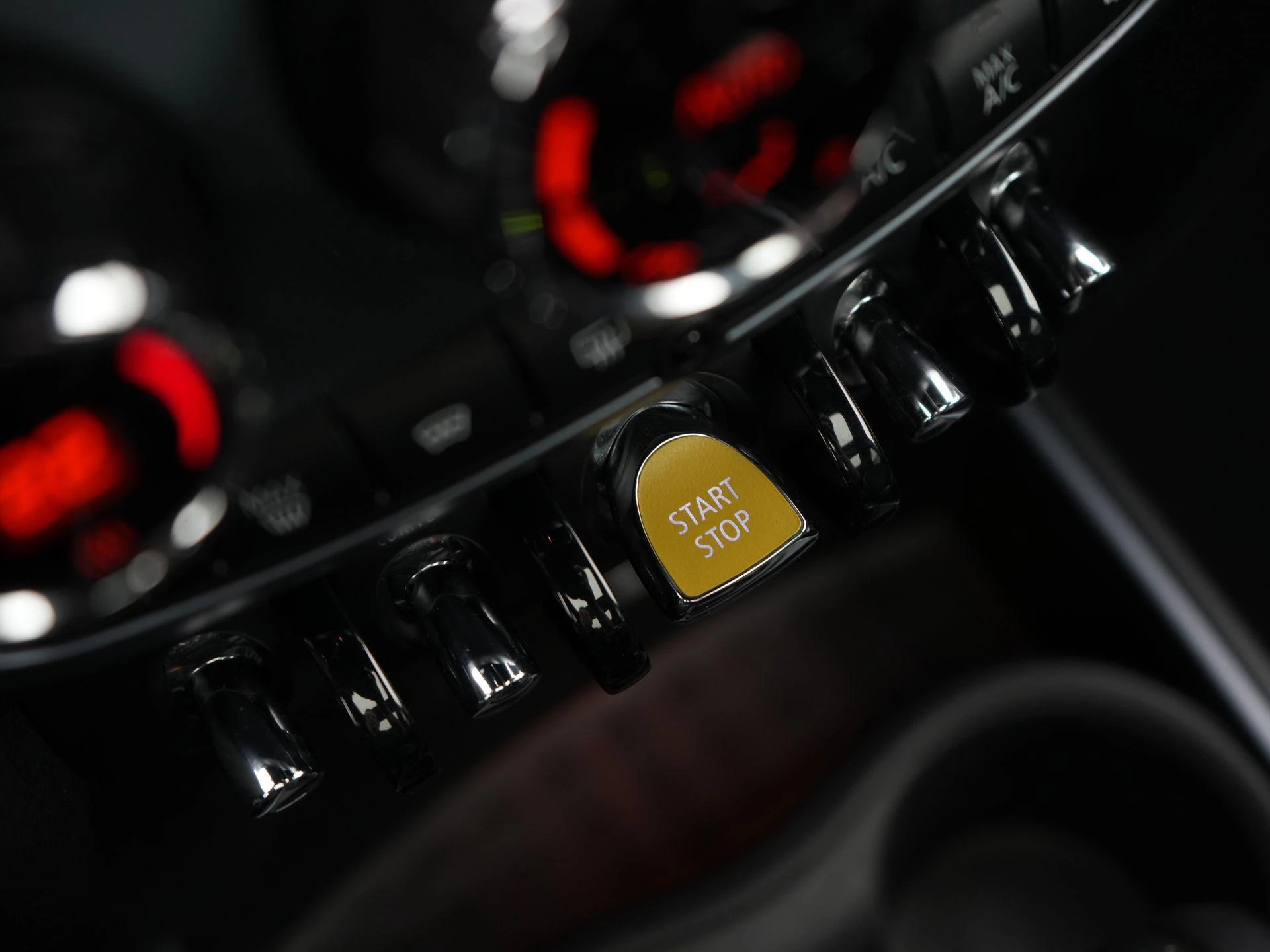 MINI-Countryman-image-32