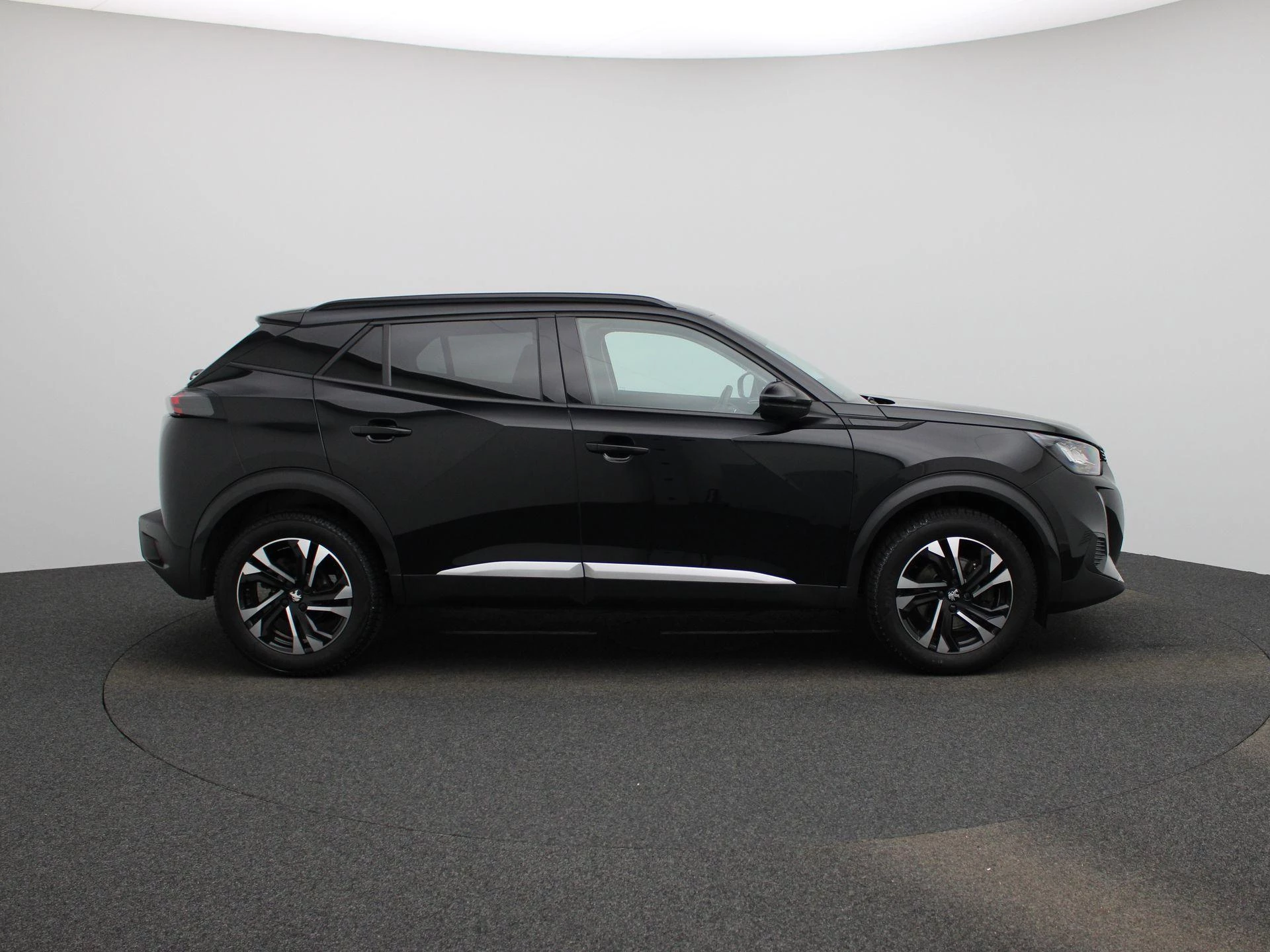 Peugeot 2008 1.5 BlueHDi 96kW S&S EAT8 Allure