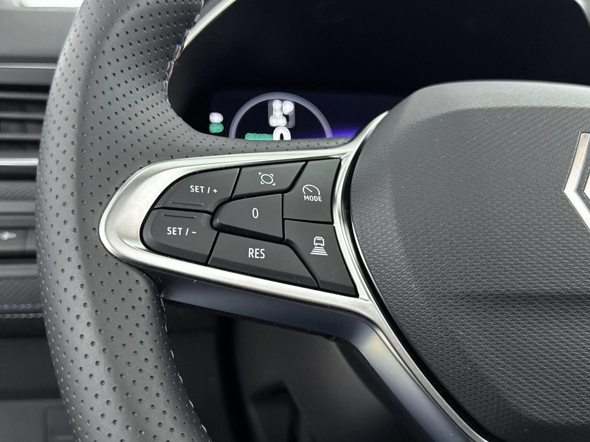 Renault-Captur-image-5