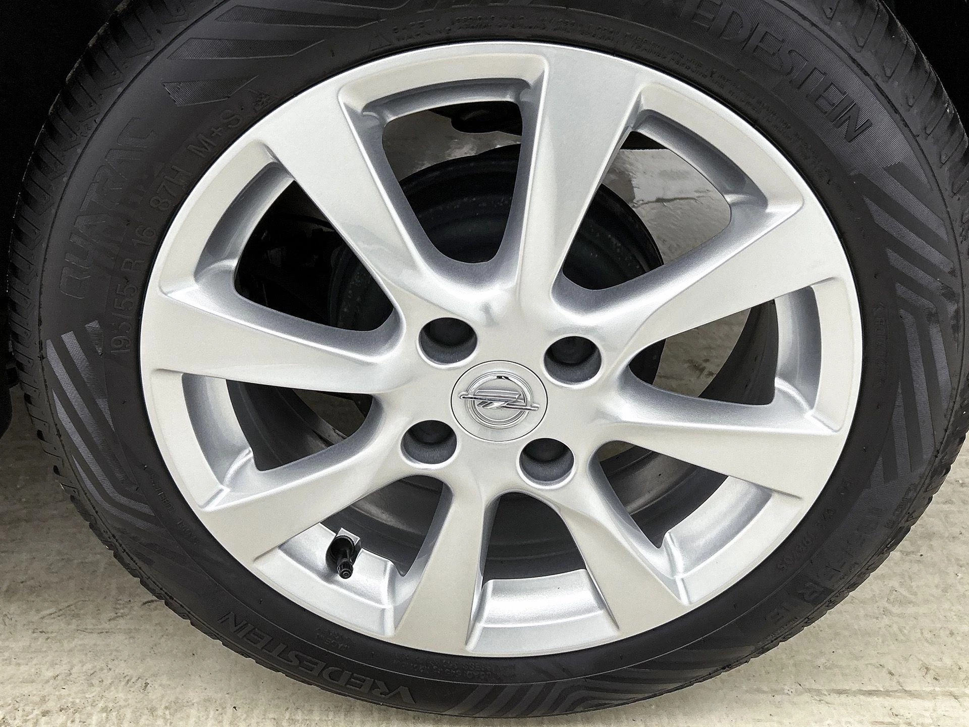 Opel-Corsa-image-21
