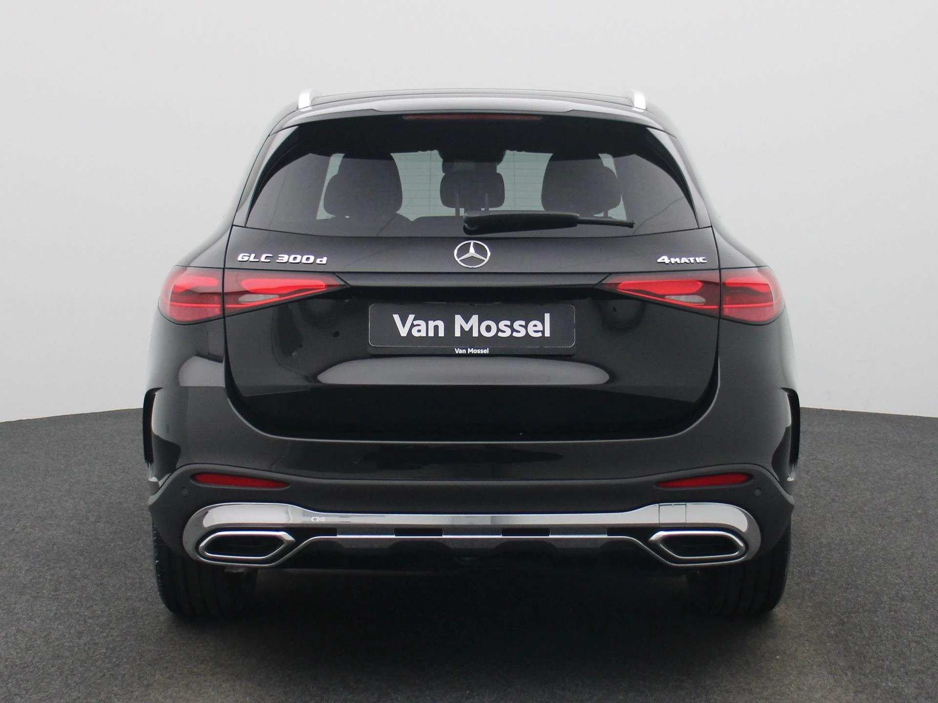 Mercedes-Benz GLC 300 d 4MATIC AMG LINE + TREKHAAK +